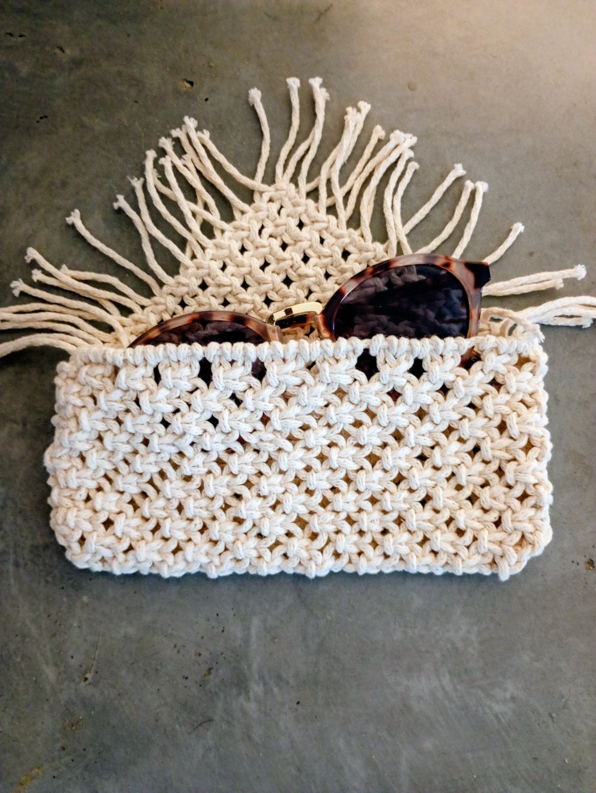 accessoire, zonnebril-etui JUUL-1, macramé, écru - 103894 Zonnebril-etui, macramé, écru