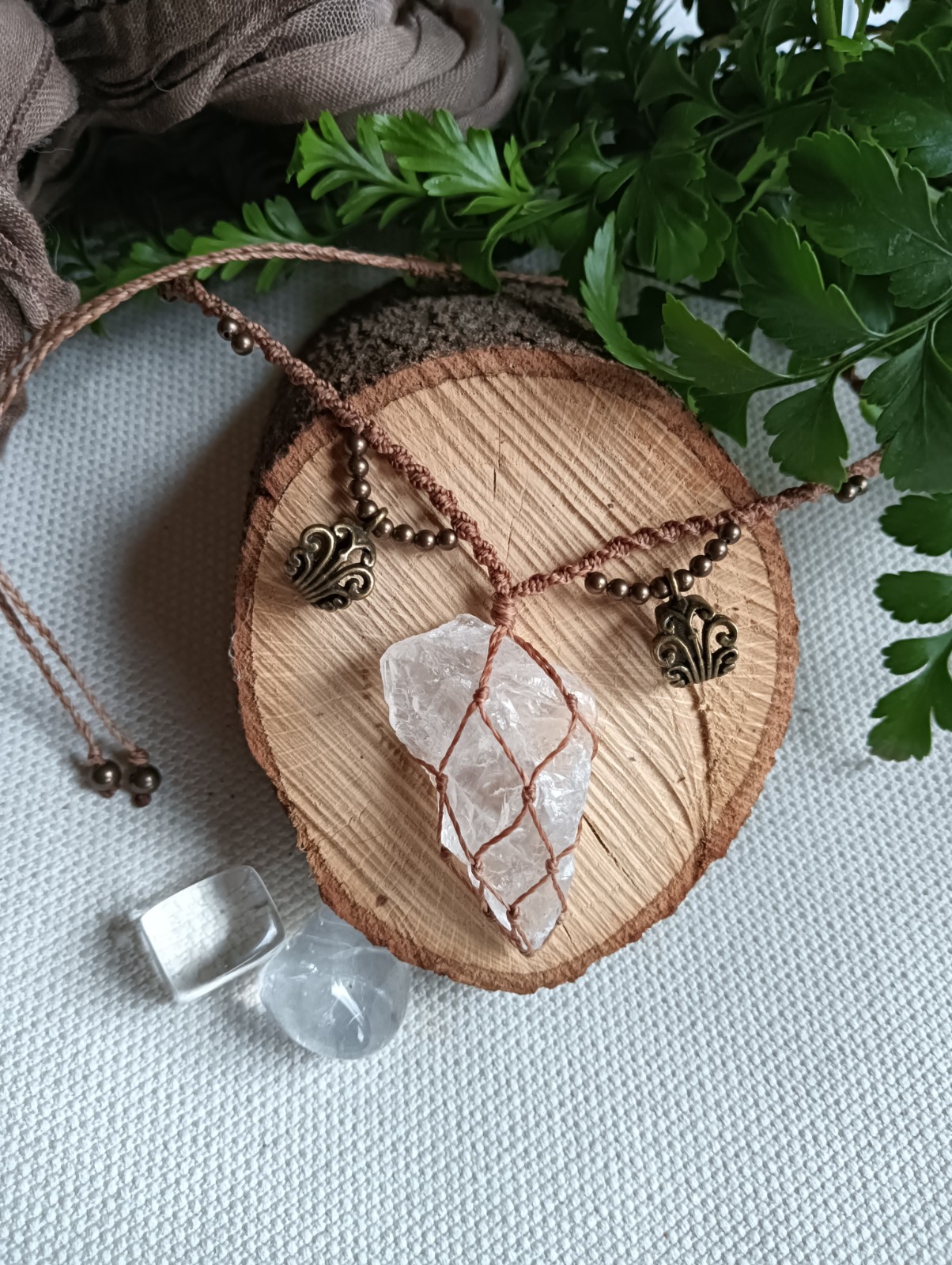 Ketting Yama met ruw Bergkristal