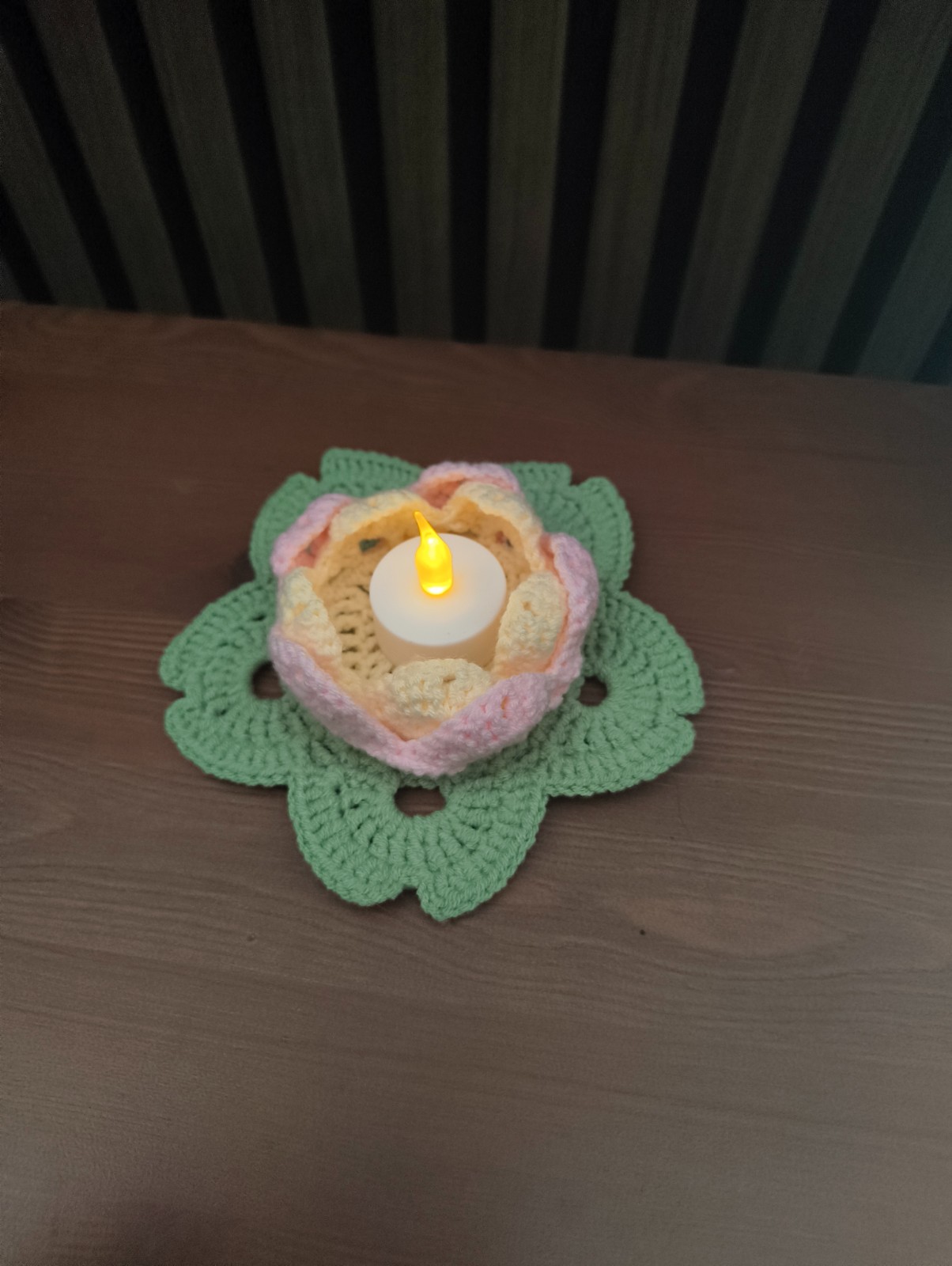 Blooming light- theelicht houder - 145315 Blooming light- theelicht houder
