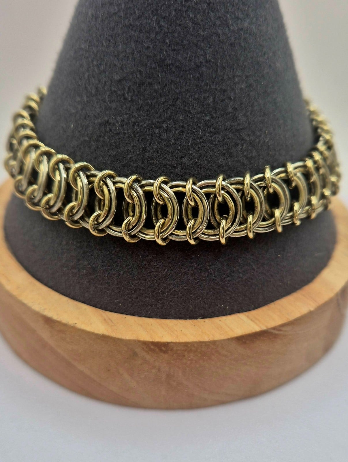 Tweekleurige schakelarmband