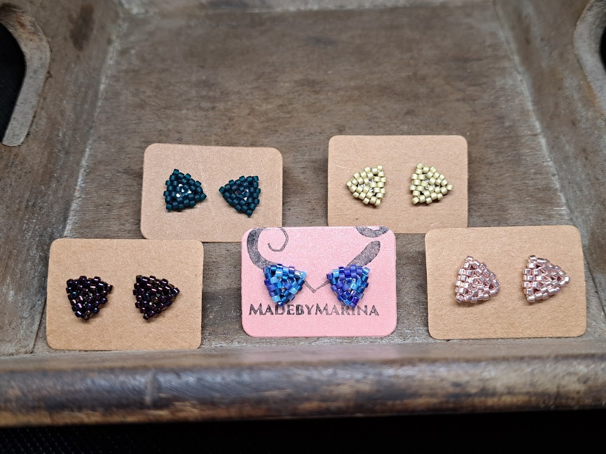 kralenoorbellen mini-studs - diverse kleuren - 146500 kralenoorbellen mini-studs - diverse kleuren