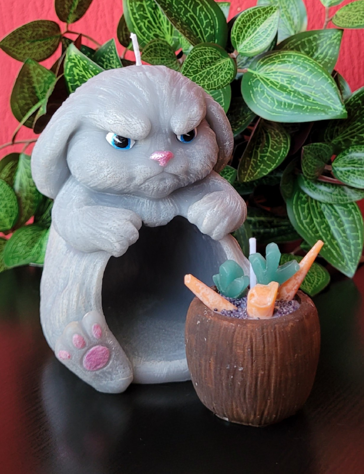 Chagrijnig boos konijnenkaars - Grumpy Gerrit
