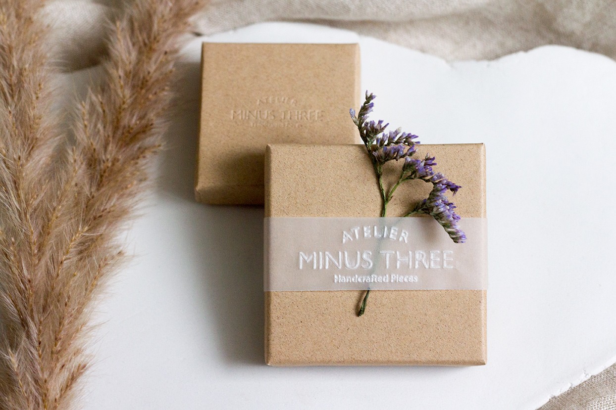 Gentle Waves | Handgeweven Kralenoorbellen – Japanse Glaskralen & Hypoallergene Roestvrijstalen Haken - 49258.jpeg Gentle Waves | Handgeweven Kralenoorbellen – Japanse Glaskralen & Hypoallergene Roestvrijstalen Haken