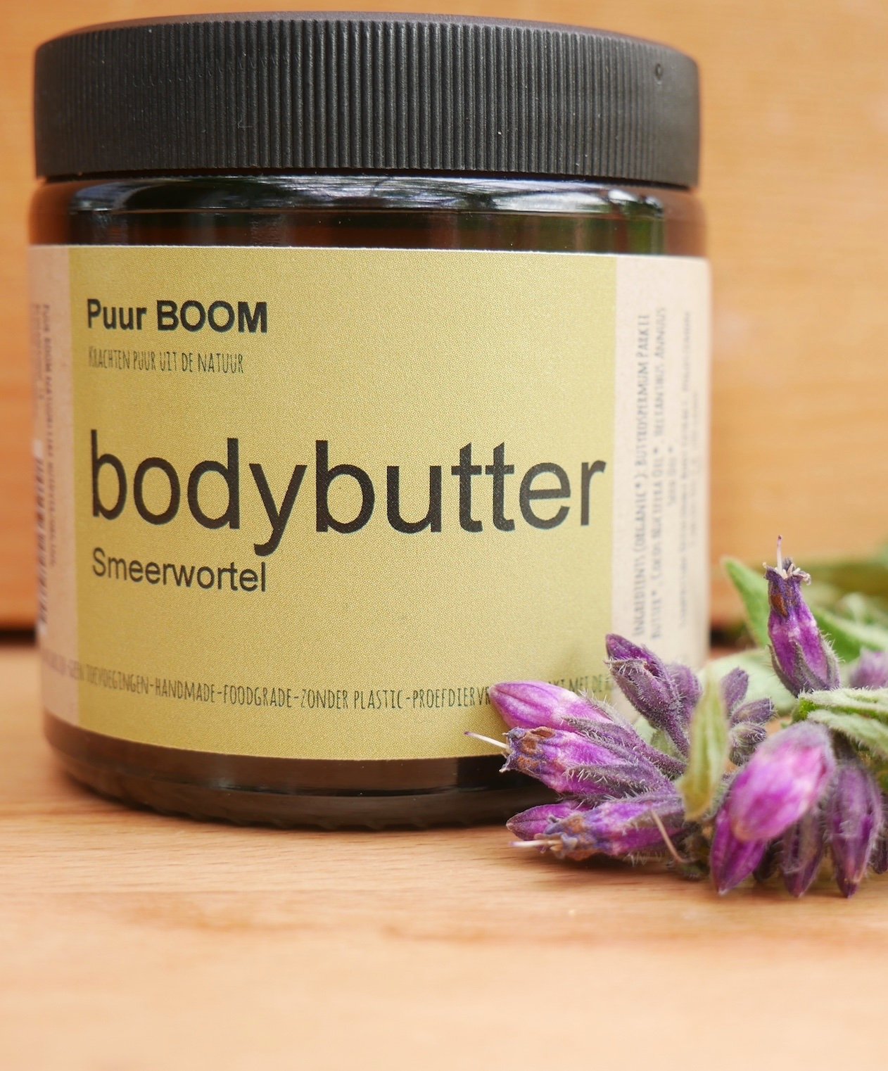 Handmade Bodybutter met werkzame kruiden- Smeerwortel