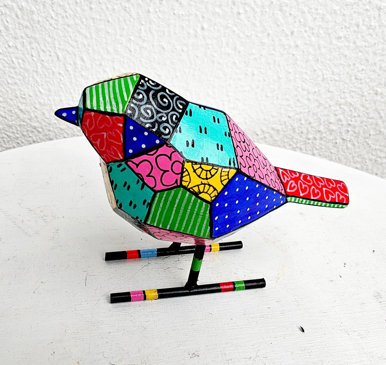 Kleine Vogel - Handgeschilderd Kleurrijk Beeldje