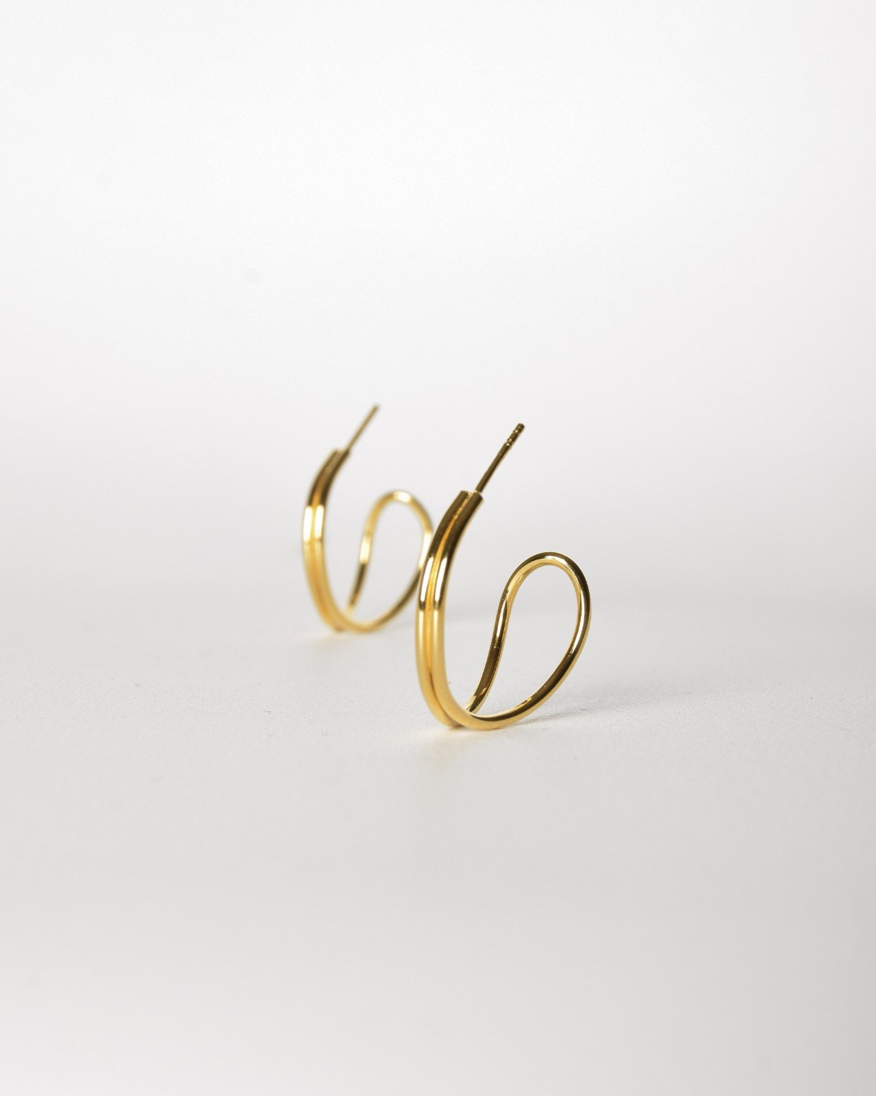 Oorstekers - SWIRL (large) - verguld zilver