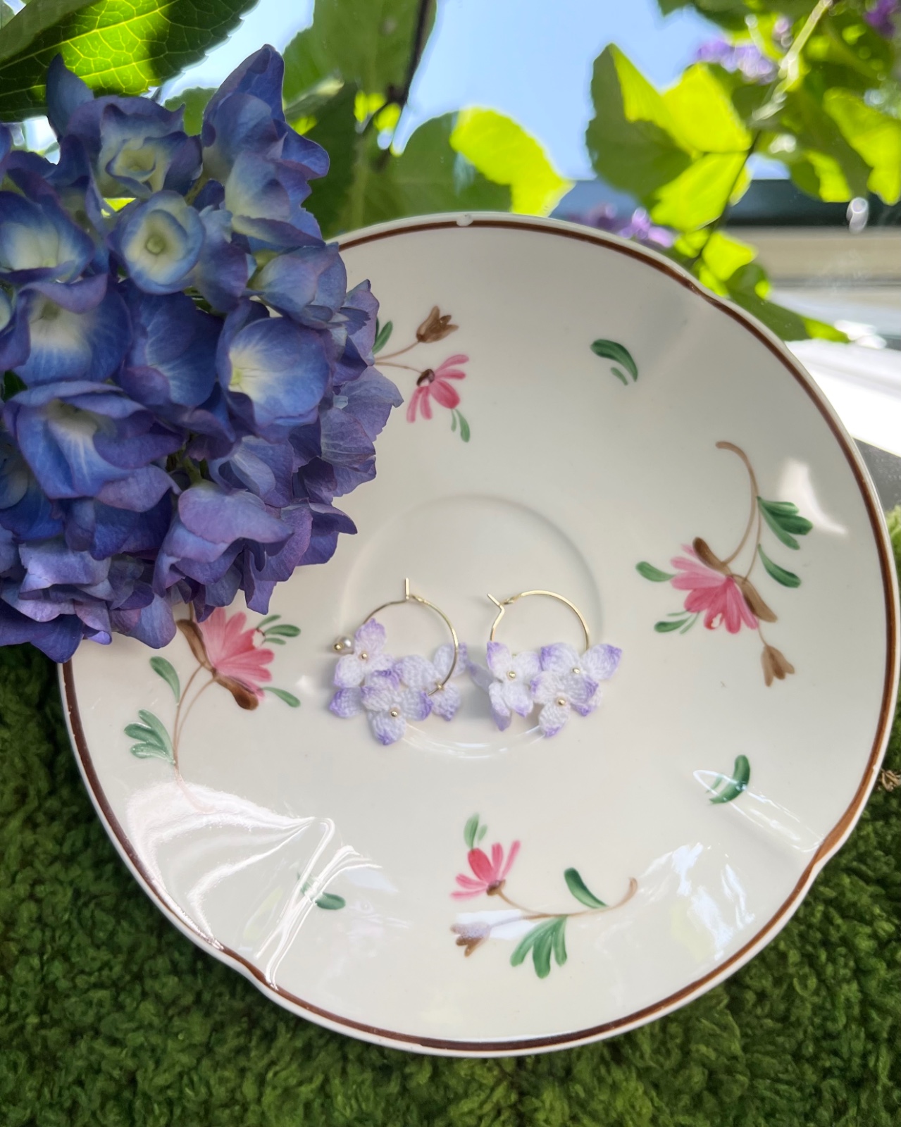 Micro Gehaakte Paarse Bloesems – Oorringen - 82758 Micro Gehaakte Paarse Bloesems – Oorringen