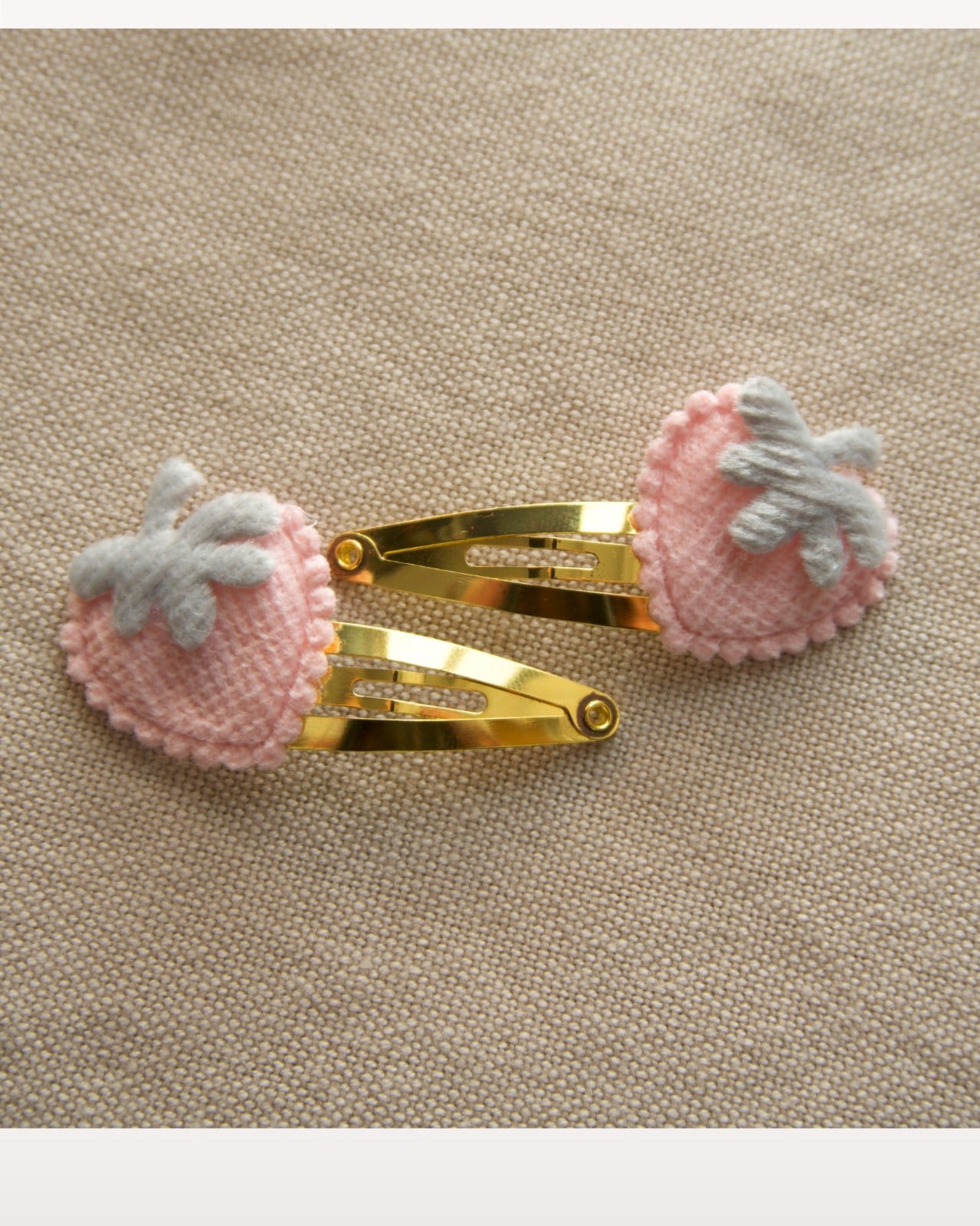 Set haarspelden Aardbei (goud, 4cm) - 117225 Set haarspelden Aardbei (goud, 4cm)