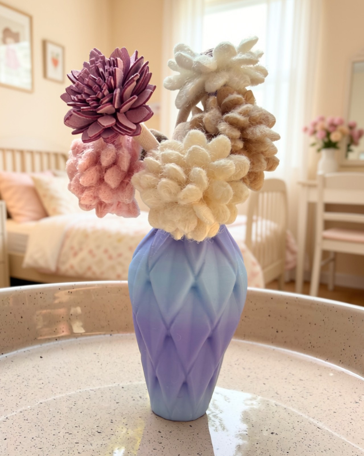Cadeauset 5x elastieken bloemen in 3D vaas - diamant patroon (diverse… - 143449 Cadeauset 5x elastieken bloemen in 3D vaas - diamant patroon (diverse kleuren)