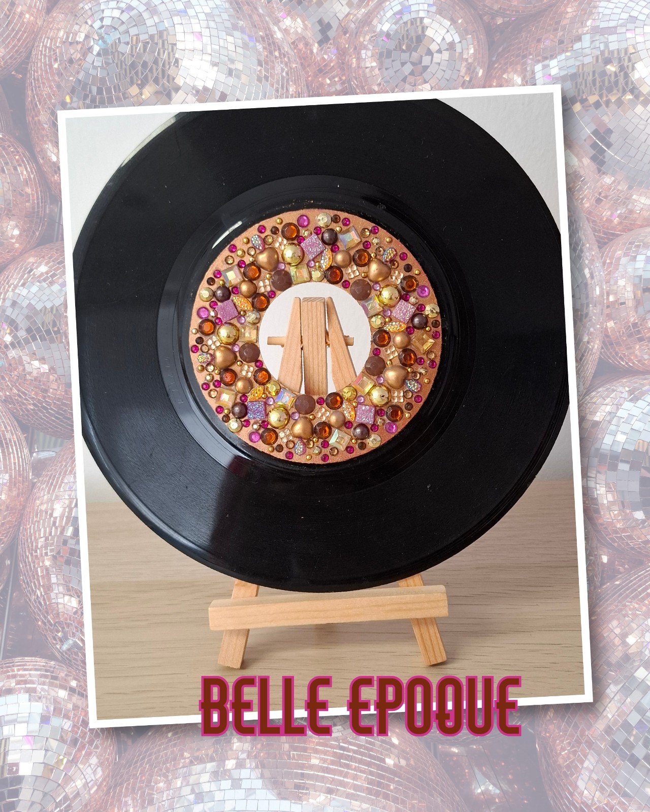 Kunst van vinyl: versierde LP 'Belle Epoque' - 84739 Kunst van vinyl: versierde LP 'Belle Epoque'