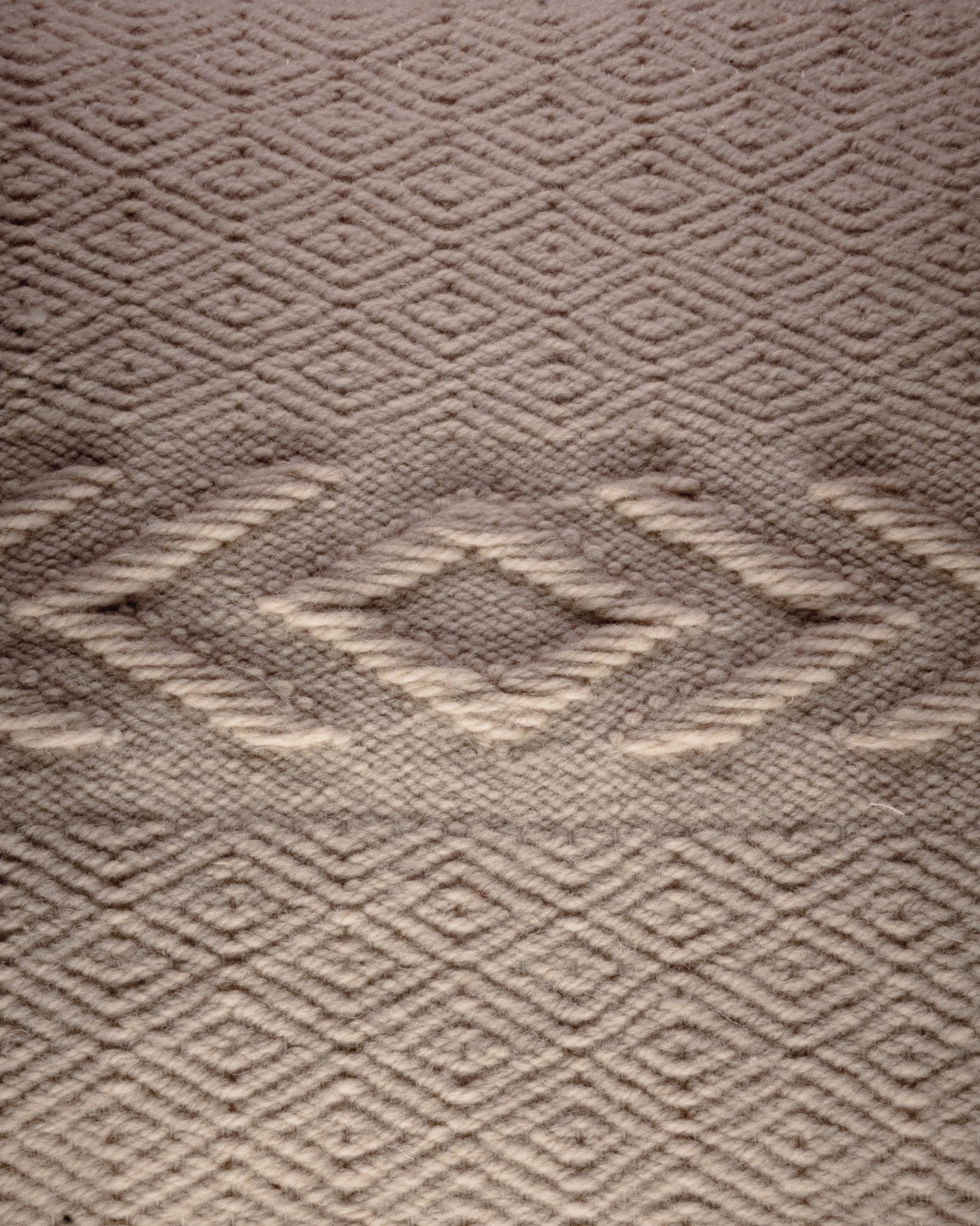 Handgeweven wit balk in het midden schapenwollen kussen (bank of woonkamer)