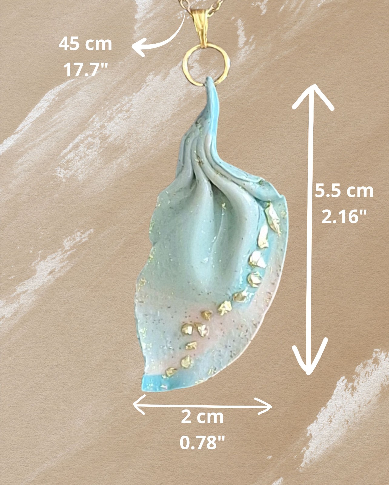 Handgemaakte licht turquoise hanger van klei - boho statement ketting… - 139301 Handgemaakte licht turquoise hanger van klei - boho statement ketting - speciaal verjaardagsgeschenk vriendin