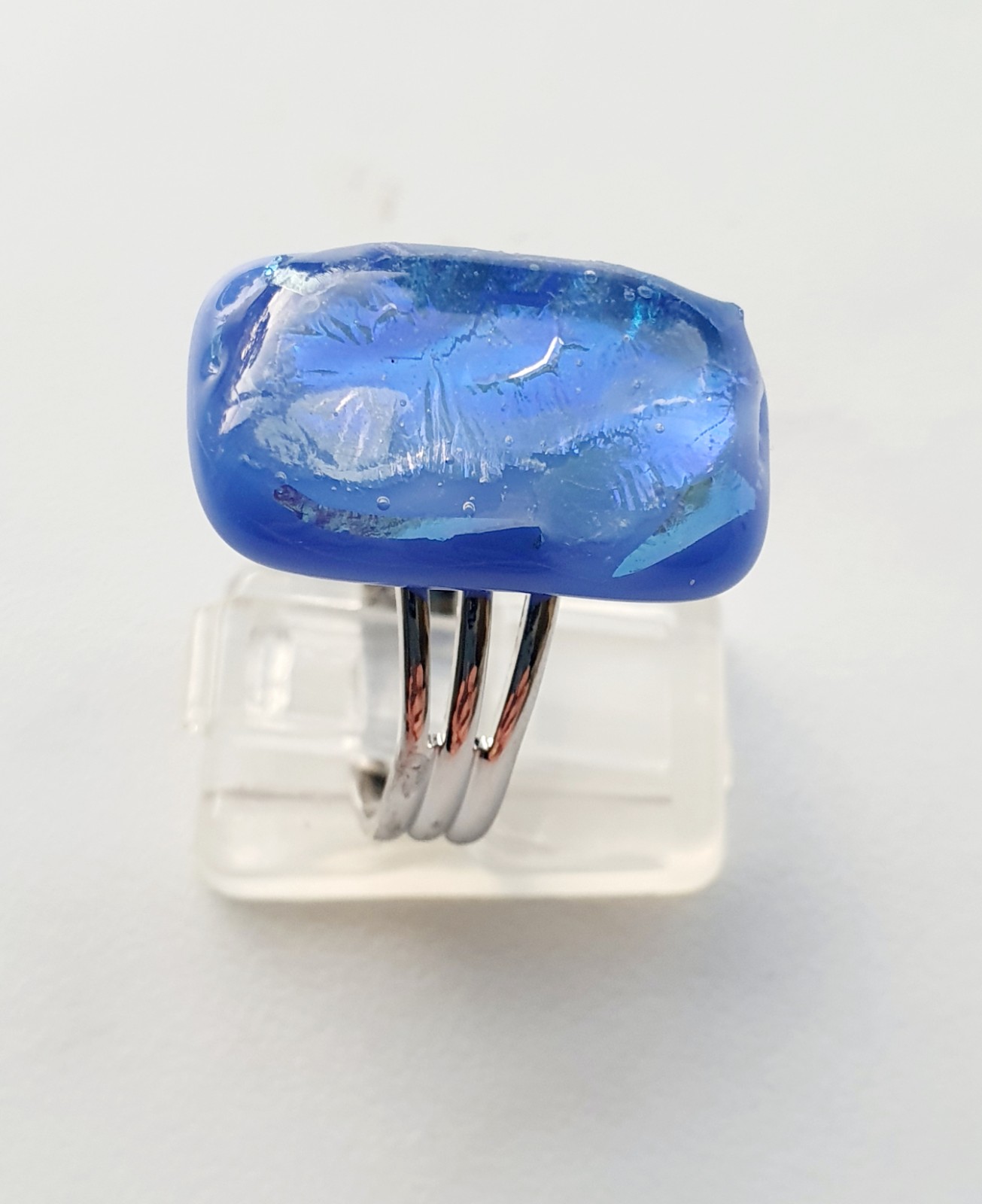 Glasfusion ring in helder blauw glas