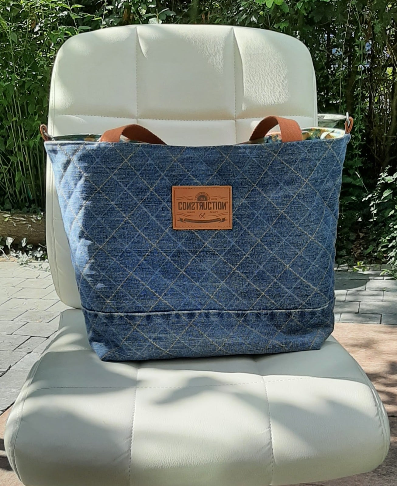 Quilted denim schoudertas / totebag - 131265 Quilted denim schoudertas / totebag op bestelling (out of stock)