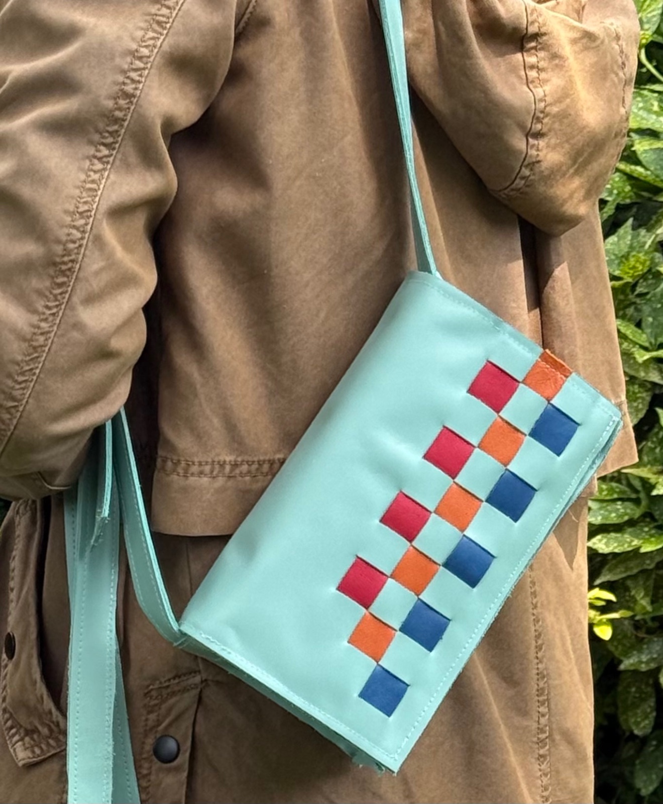 Vlechtwerk-tas Blauwe Bes, klein - 135970 Lederen vlechtwerk-tas Blauwe Bes, klein