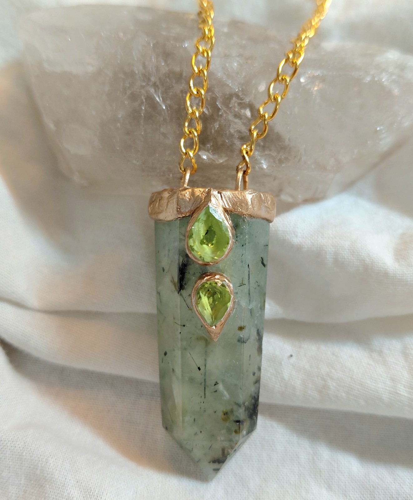 Ketting met prehniet en peridoot