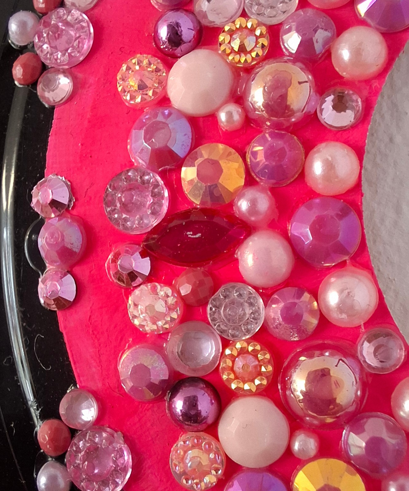 Kunst van vinyl: versierde LP 'Perfectly Pink' - 83378 Kunst van vinyl: versierde LP 'Perfectly Pink'