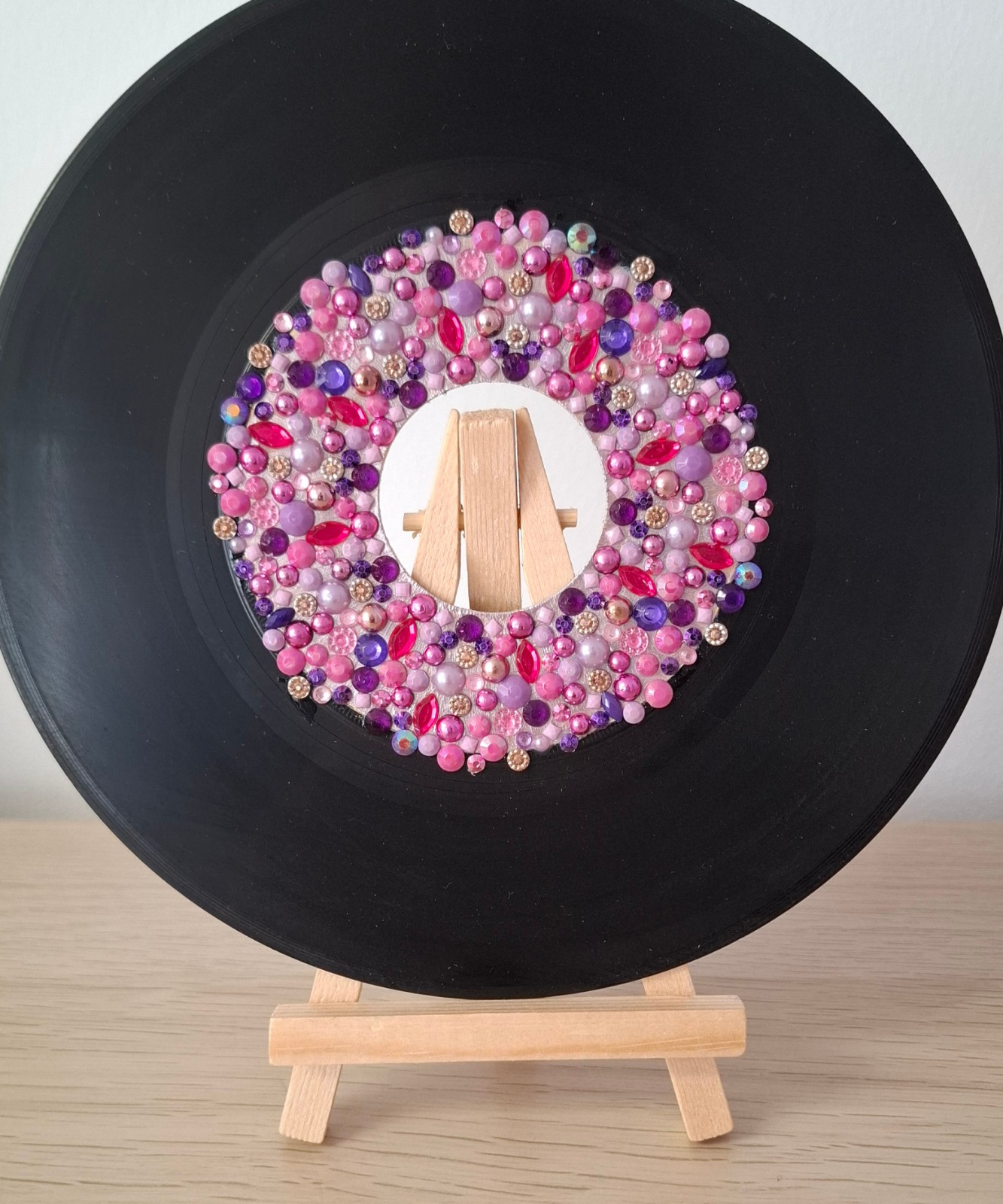 Kunst van vinyl: versierde LP 'Foxy Foxtrot' - 84568 Kunst van vinyl: versierde LP 'Foxy Foxtrot'