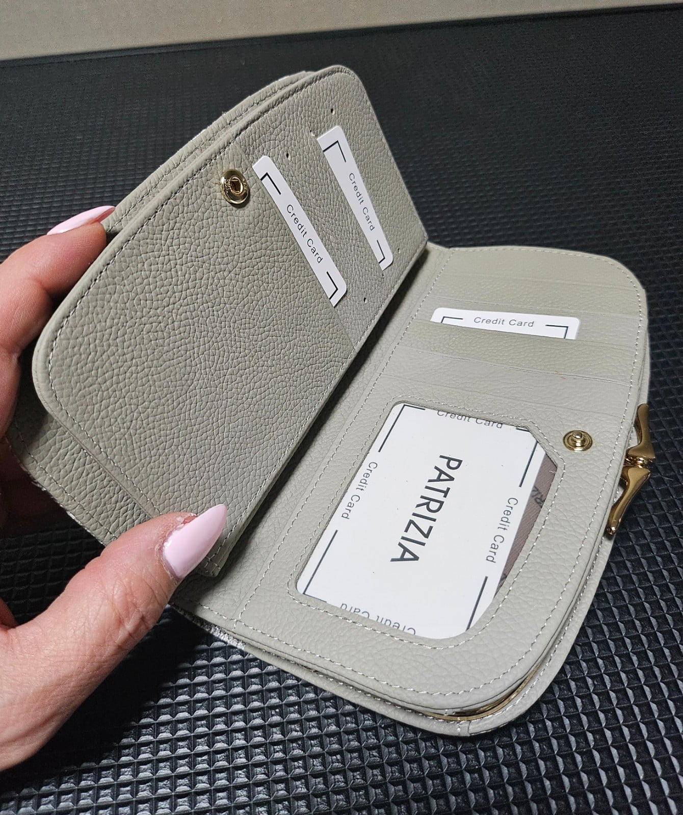 Patrizia Luxe Damesportemonnee â Slangenprint â Veel PasjesvakkenâĻ - 147745 Patrizia Luxe Damesportemonnee â Slangenprint â Veel Pasjesvakken â Elegant Cadeau Idee voor Haar