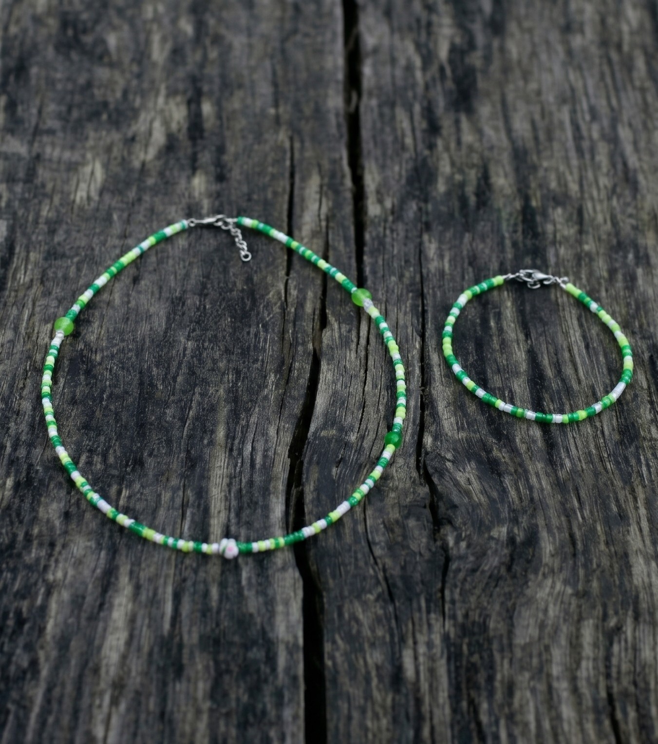 Set choker en armband rocailles blauw/geel/groen/wit/roze - 130405 Set choker en armband rocailles blauw/geel/groen/wit/roze