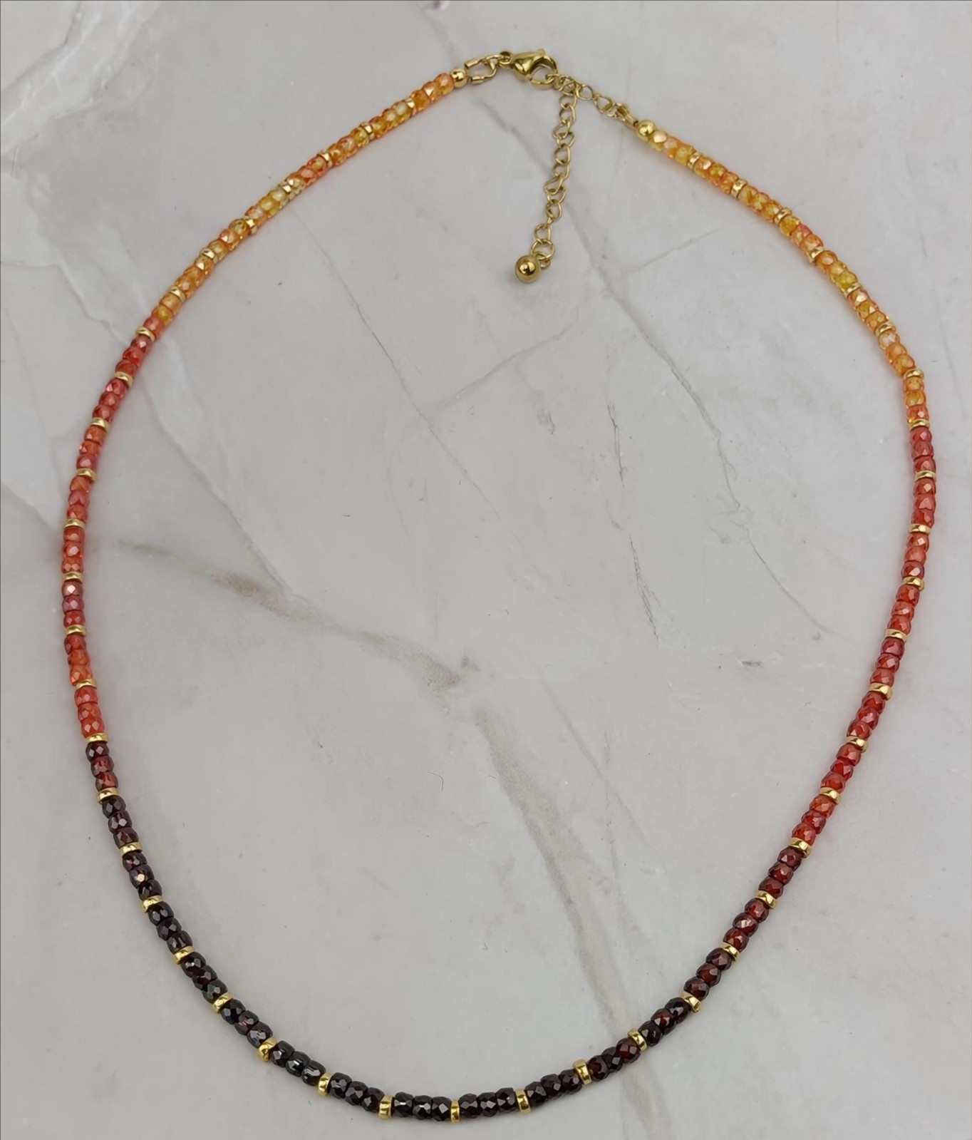Handgemaakte korte ketting van halfedelstenen - Tequila Sunrise