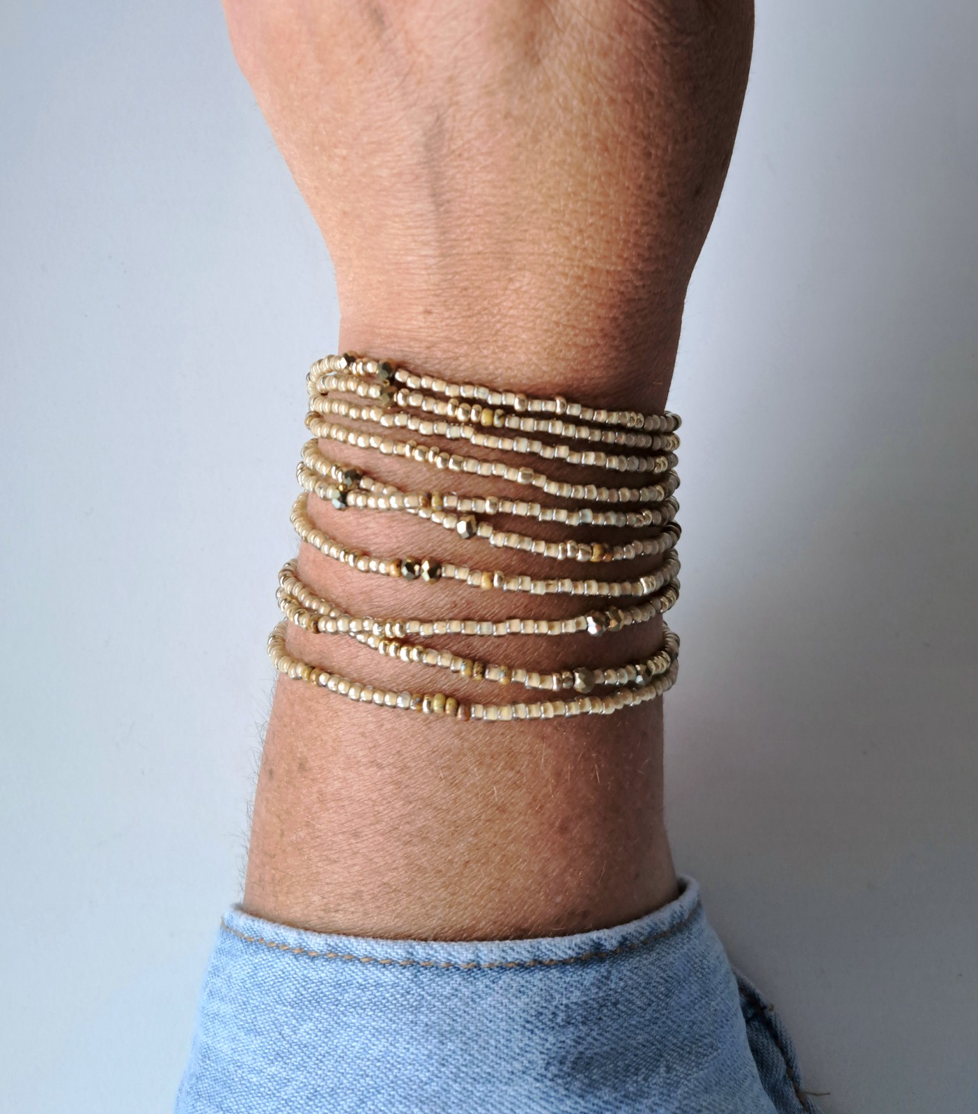 Ibizastyle wikkelarmband met goudaccenten Mauve