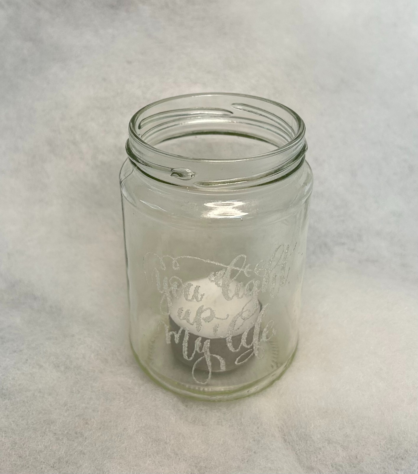 Gegraveerde waxinelichthouder van gerecycled glas – You light up my… - 152380 Gegraveerde waxinelichthouder van gerecycled glas – You light up my life