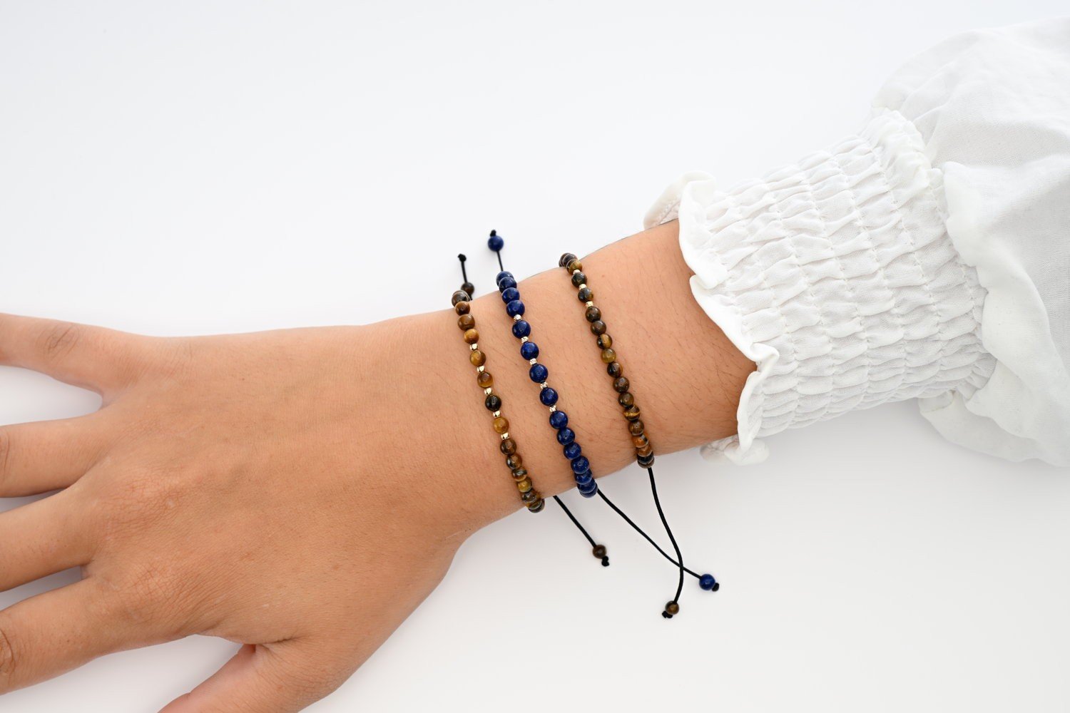 Tijgeroog armband met 14 karaat gouden kralen van 2,5 mm, voor vrouwen en mannen, maat verstelbaar 15-21 cm, ideaal als cadeau - 54187.jpeg Tijgeroog armband met 14 karaat geelgouden kralen van 2,5 mm