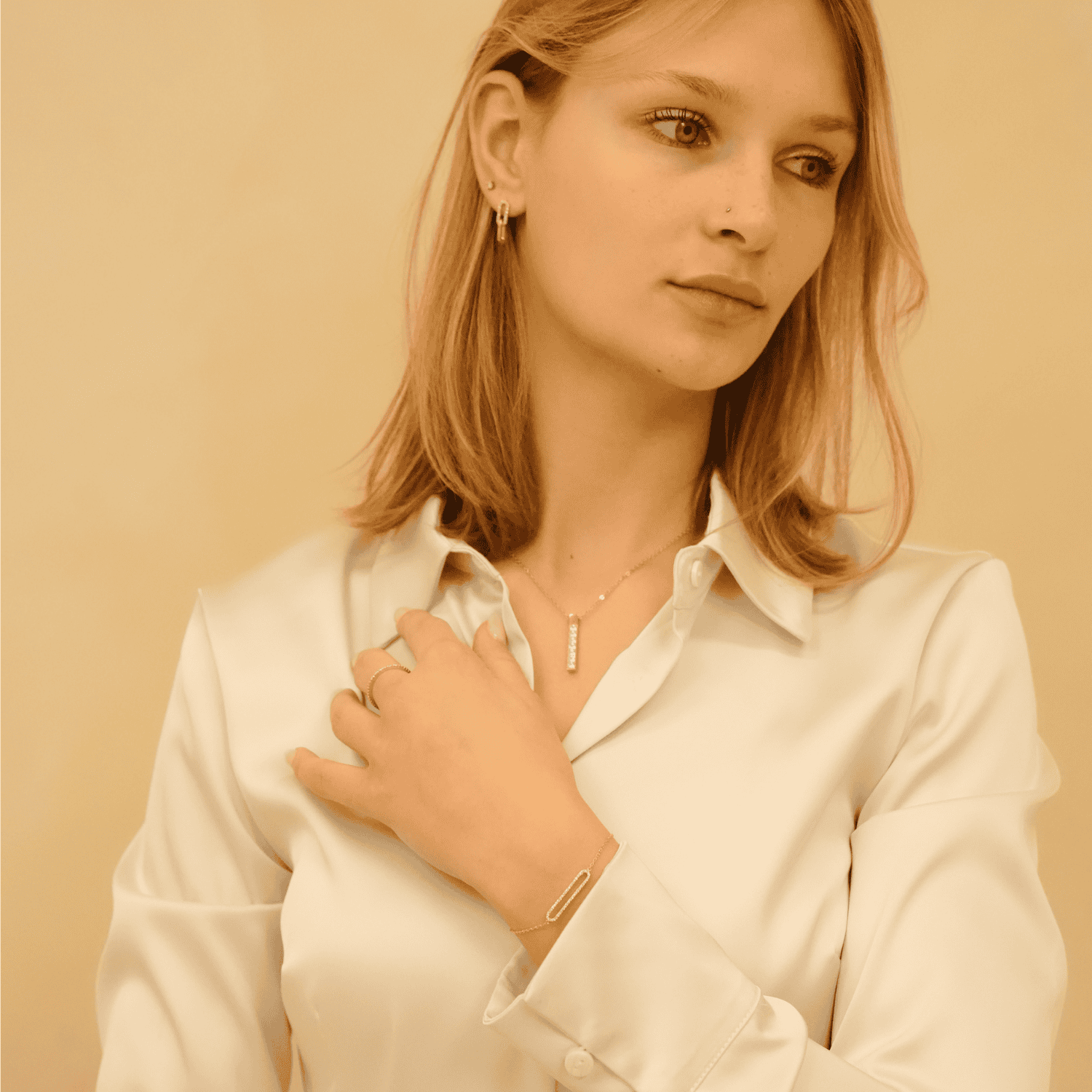 Dainty Glow Zirconia Oorbellen - 18K Gold Plated