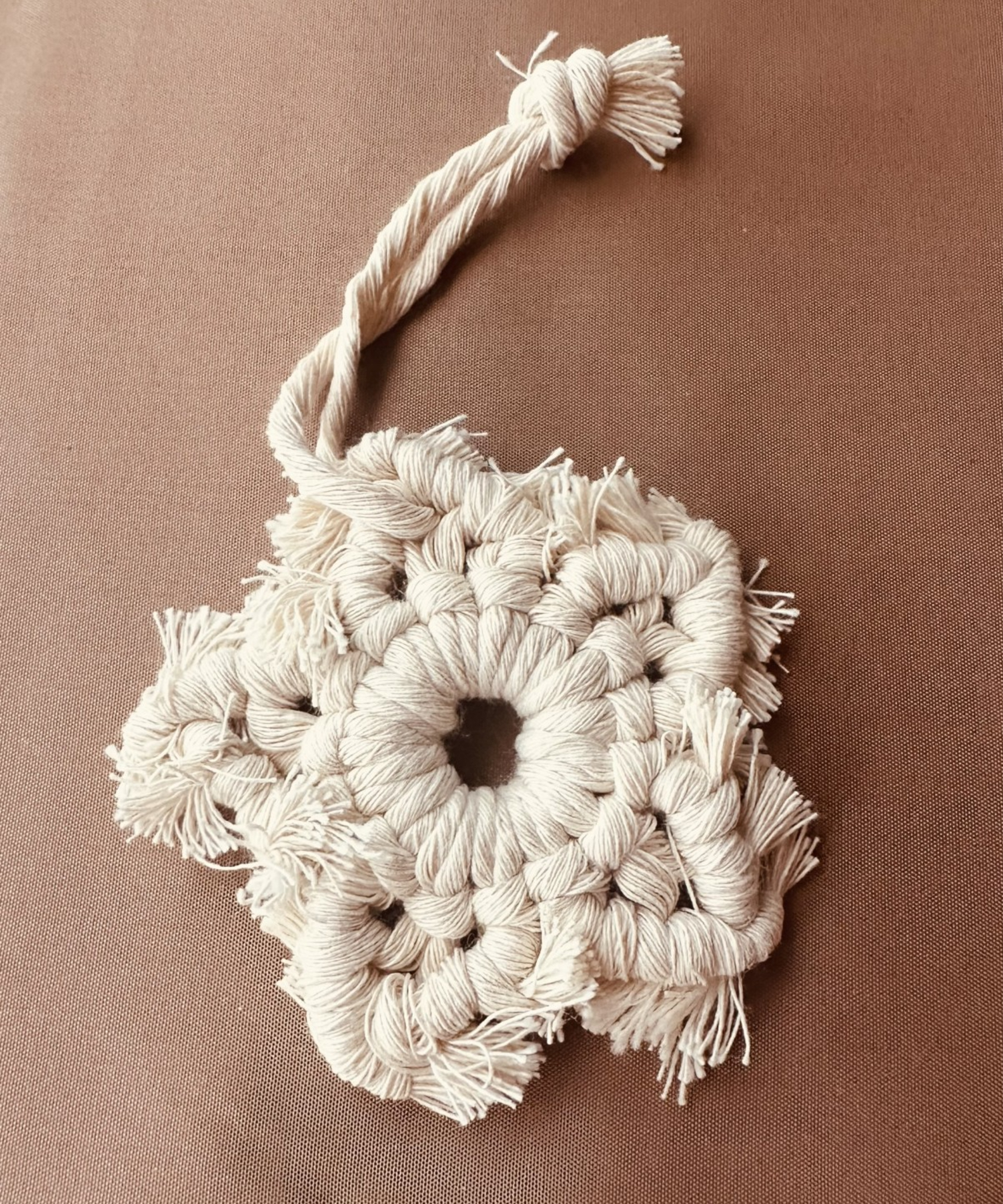 Beige sterhanger – handgemaakt kerstdecoratie - 151233 Beige sterhanger – handgemaakt kerstdecoratie