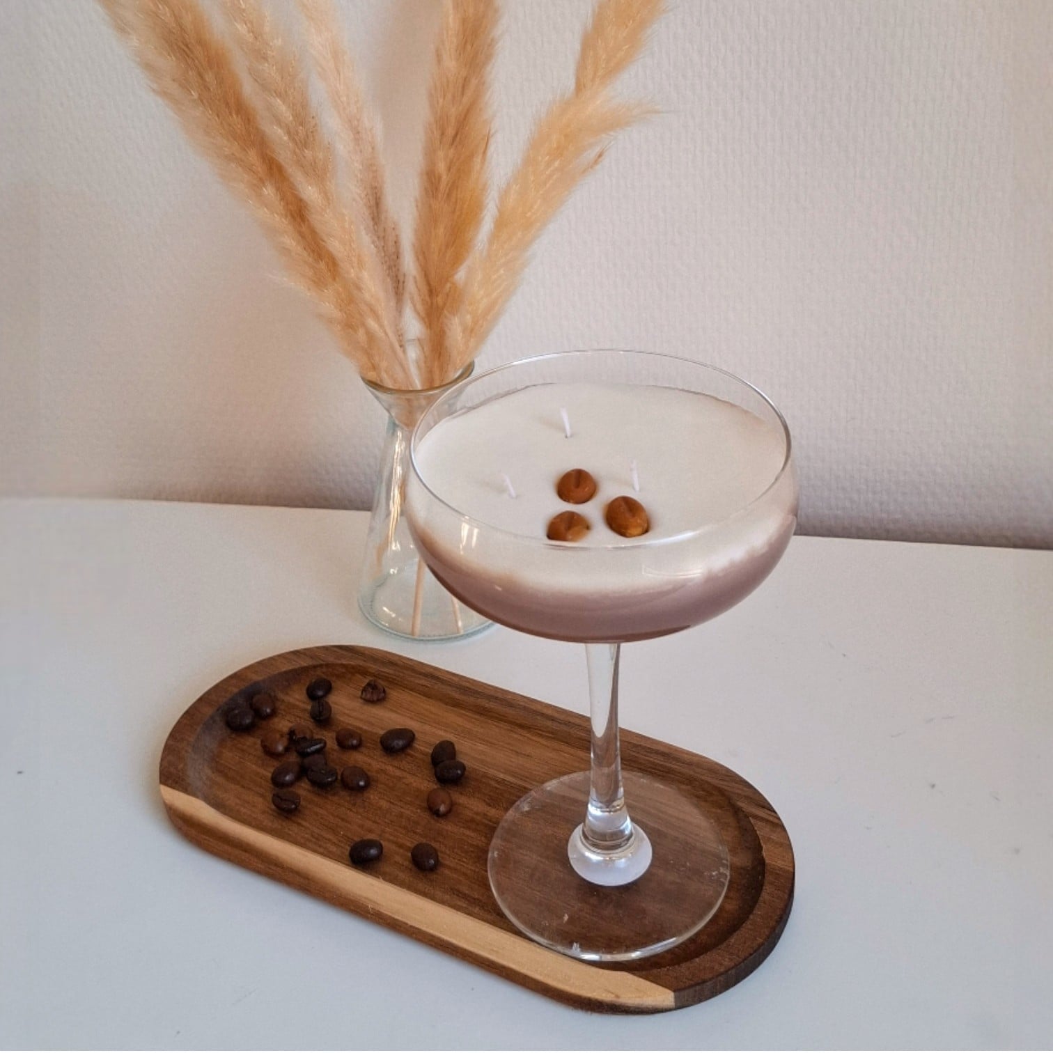 Espresso Martini kaars -Cocktailkaars - soja was - 300 ml - 98077 Espresso Martini kaars -Cocktailkaars - soja was - 300 ml