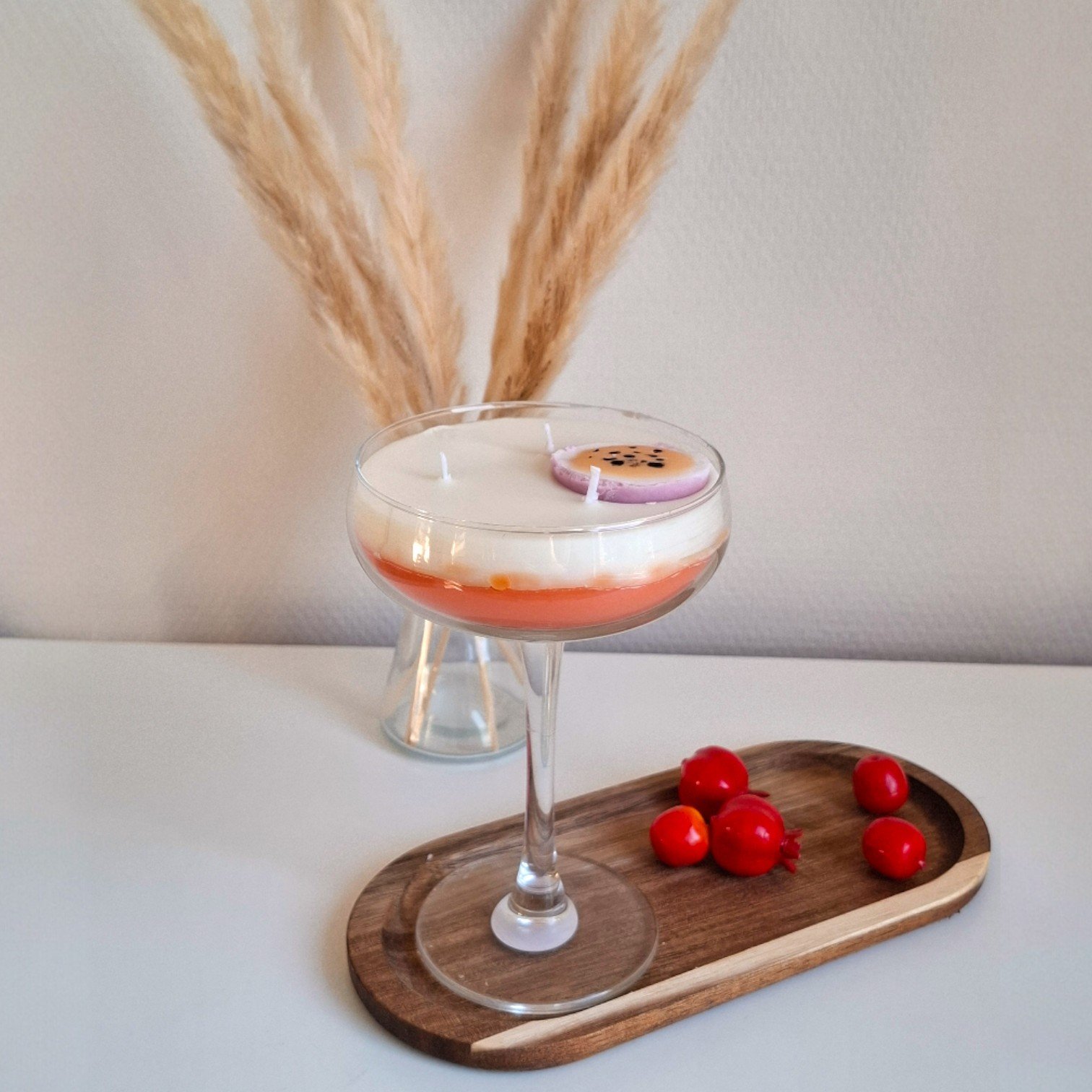 Pornstar martini kaars - Cocktailkaars - soja was - 300 ml - 98073 Pornstar martini kaars - Cocktailkaars - soja was - 300 ml