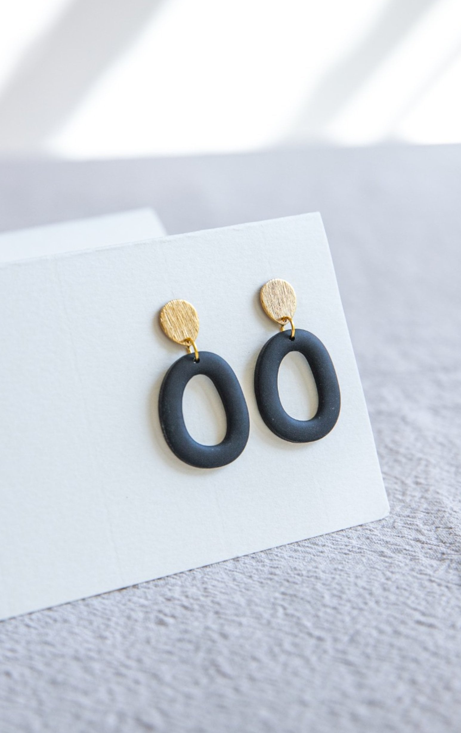 Lichte Statement Polymer Klei Oorbellen (19 kleuren verkrijgbaar) NEL… - 100452 Lichte Statement Polymer Klei Oorbellen (19 kleuren verkrijgbaar) NELLY