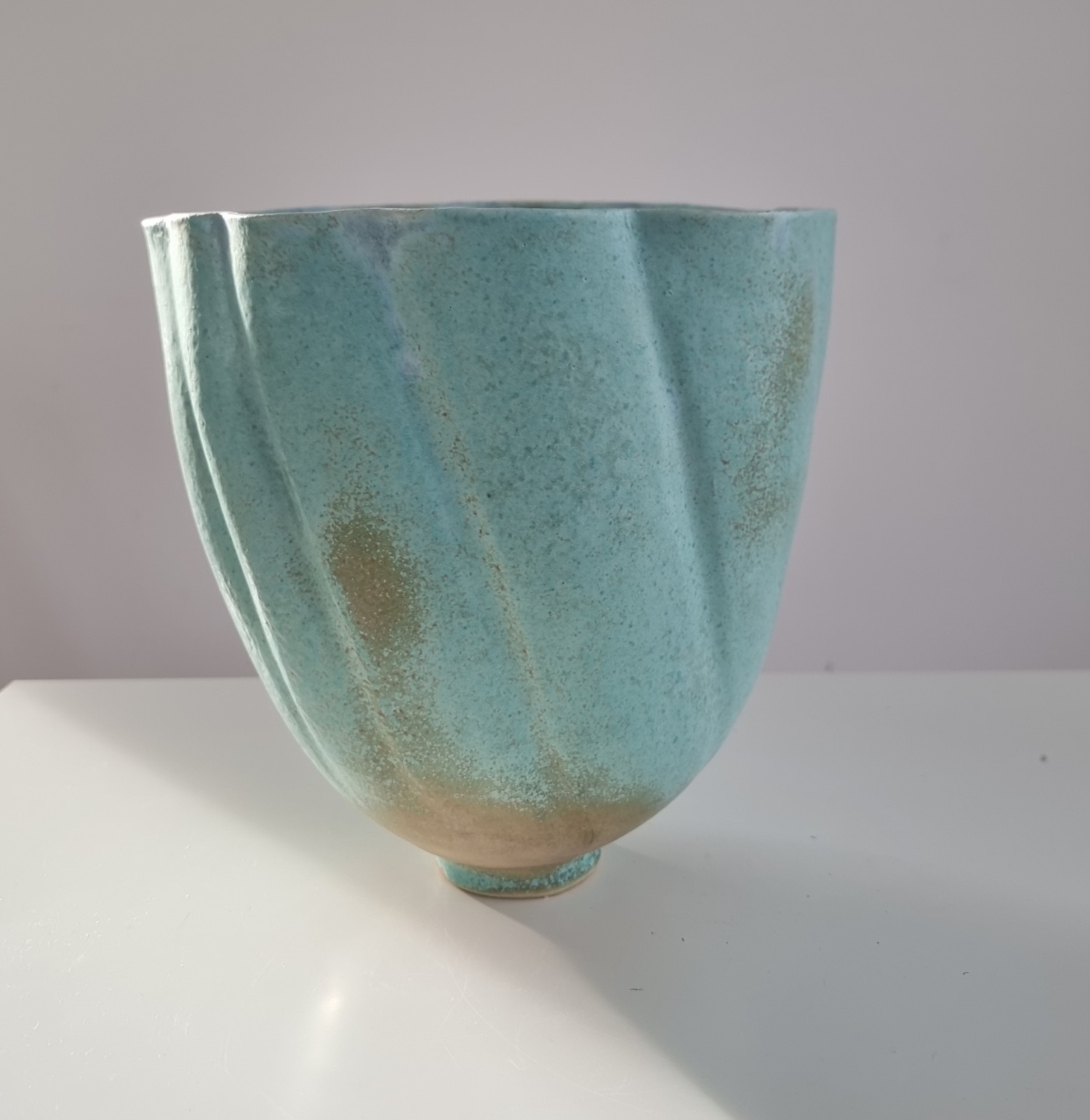 Heerlijke grote vaas, turquoise van kleur, handmade keramiek - 101150 Heerlijke grote vaas, turquoise van kleur, handmade keramiek