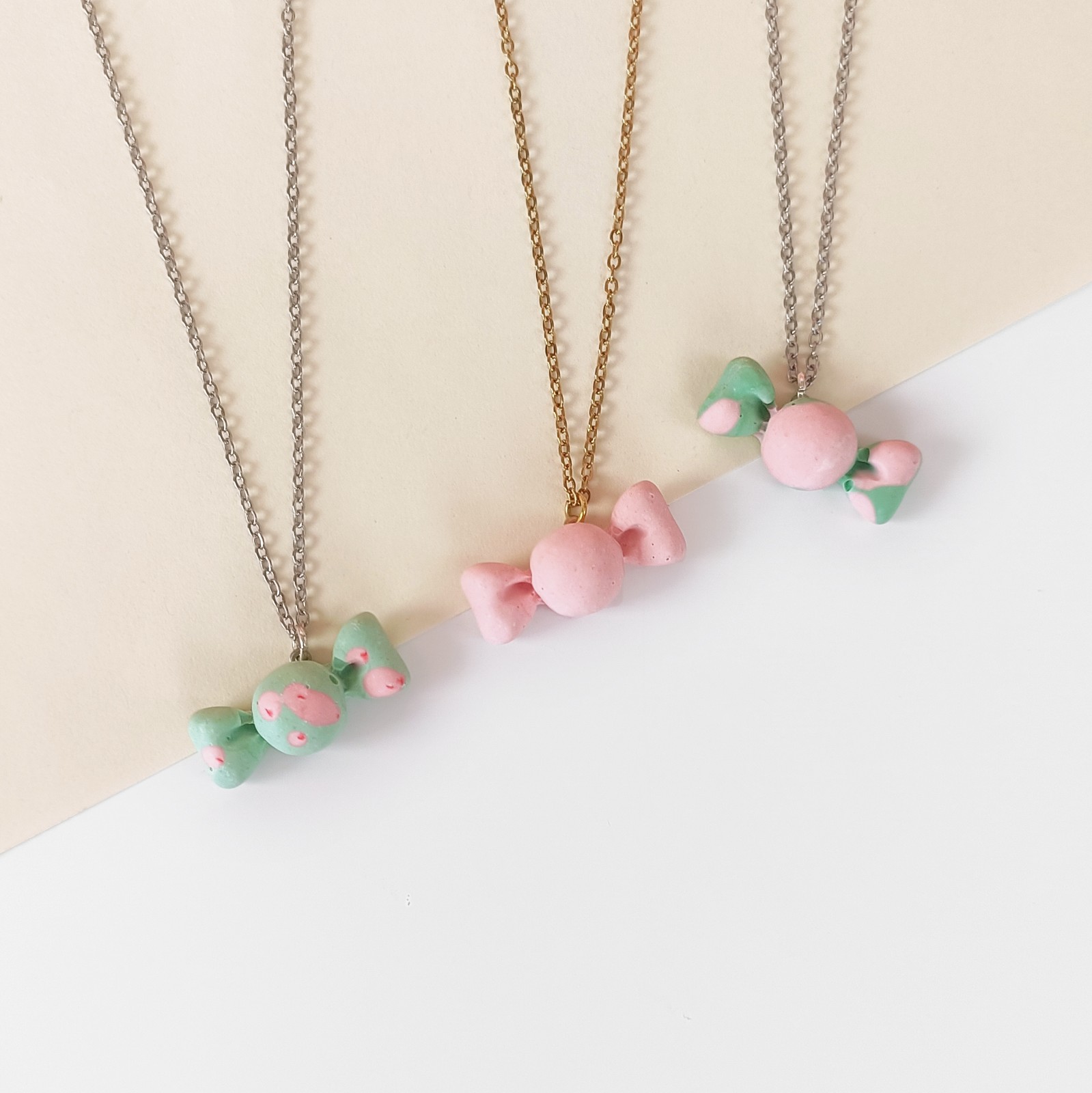 Ketting met snoepje / zuurtje - 83112 Ketting met snoepje / zuurtje