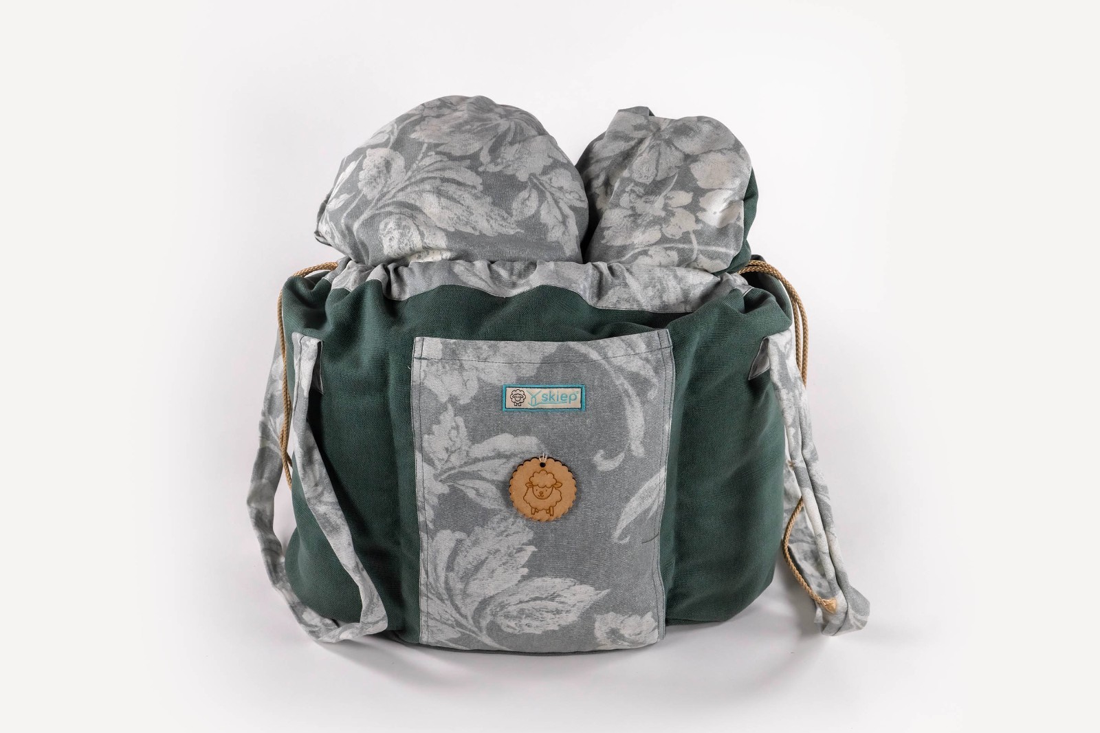 De wollige hooikist /ecologische slowcooker /koelbox - groen met lichtgroen - 73258.jpeg De wollige hooikist /ecologische slowcooker /koelbox - gaarstoof zonder energieverbruik- groen met lichtgroen