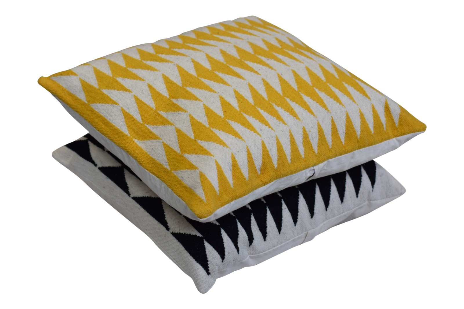 Handgeweven schapenwollen kussen met zwart of geel driehoekpatroon (bank of woonkamer)