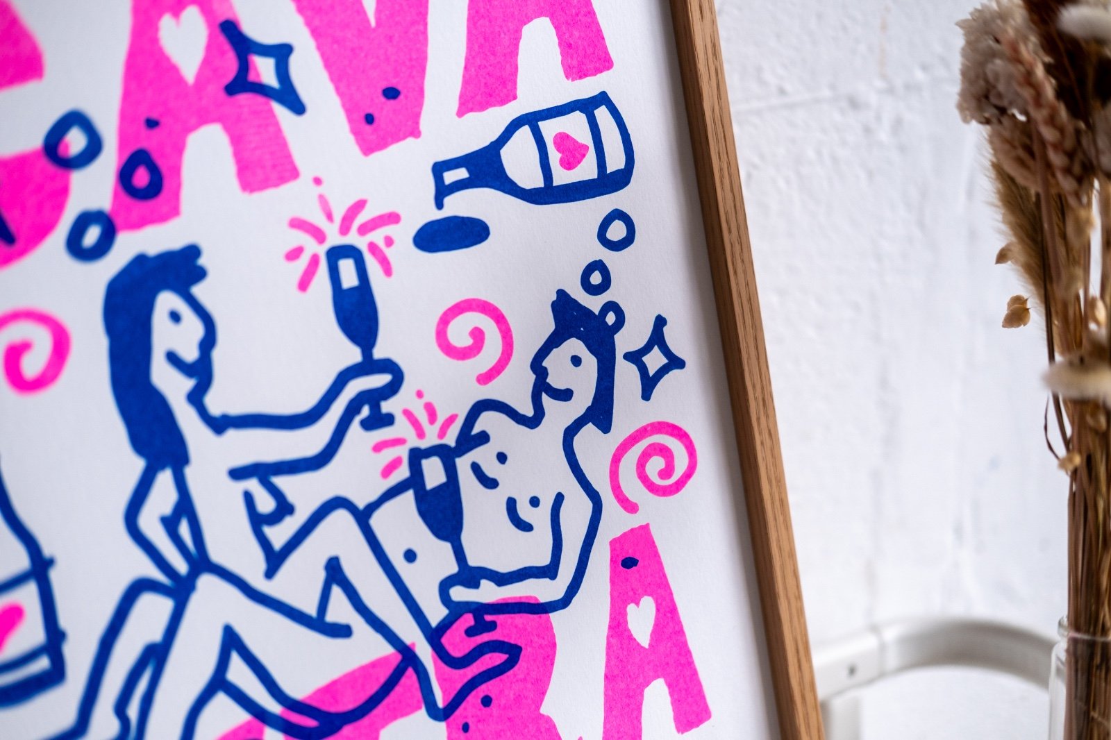 Cava Sutra - 100708 Grappige Risoprint met illustratie van stelletje dat aan Cavasutra doet