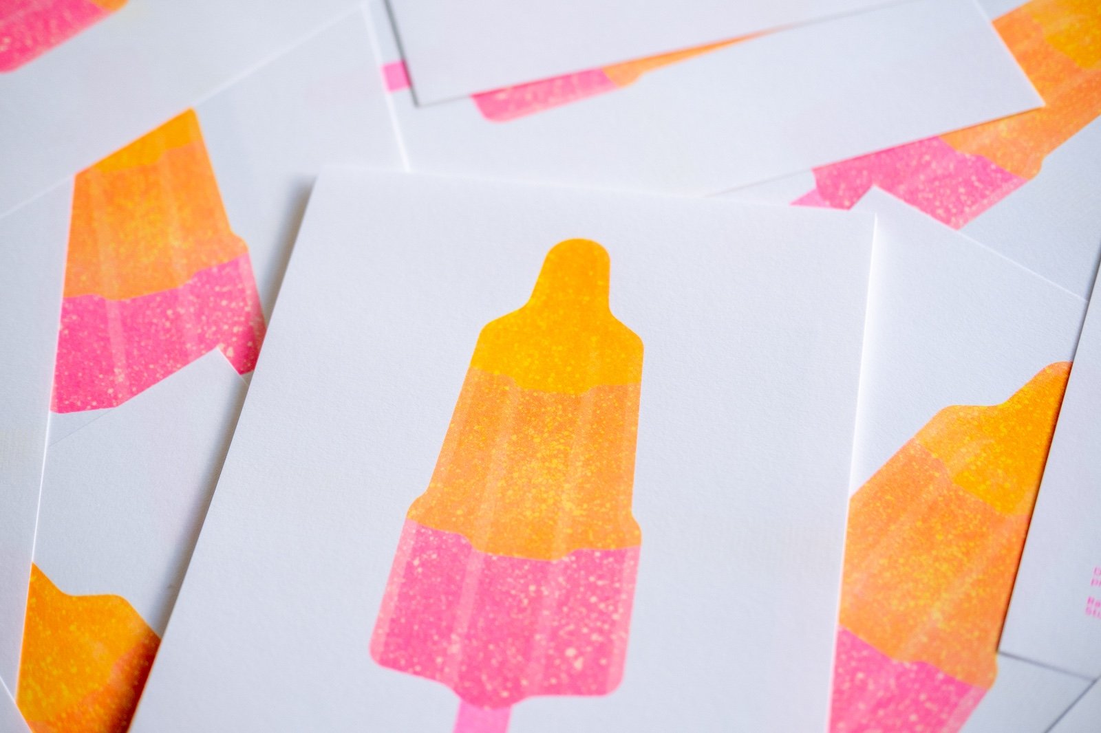 Raketje Riso Roze - 100602 Raket ijsje Risoprint neon roze