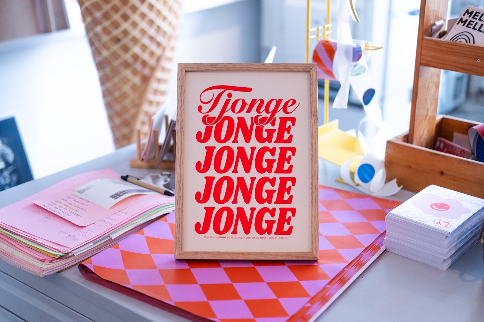 Zeefdruk poster met quote - Tjonge Jonge Jonge