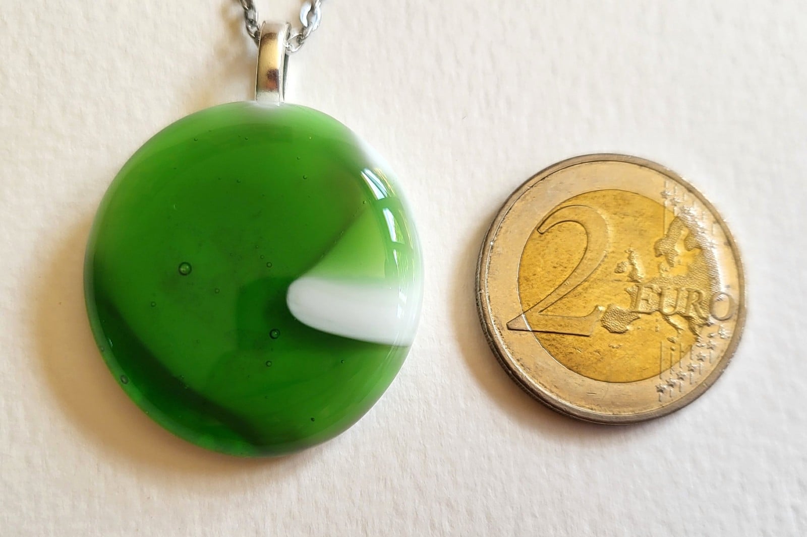 RVS ketting met uniek "Groene Golf" glas hanger