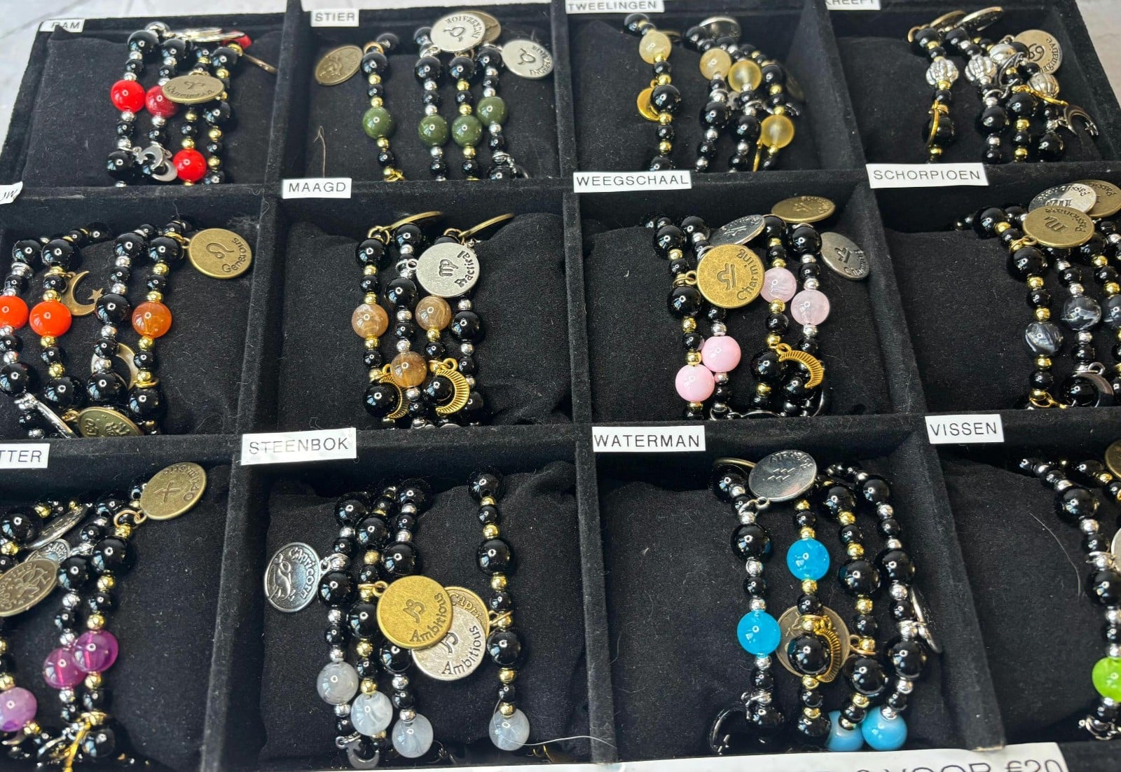 Sterrenbeeld armbandje Tweelingen - uniek cadeau - verkrijgbaar in zilver of goud