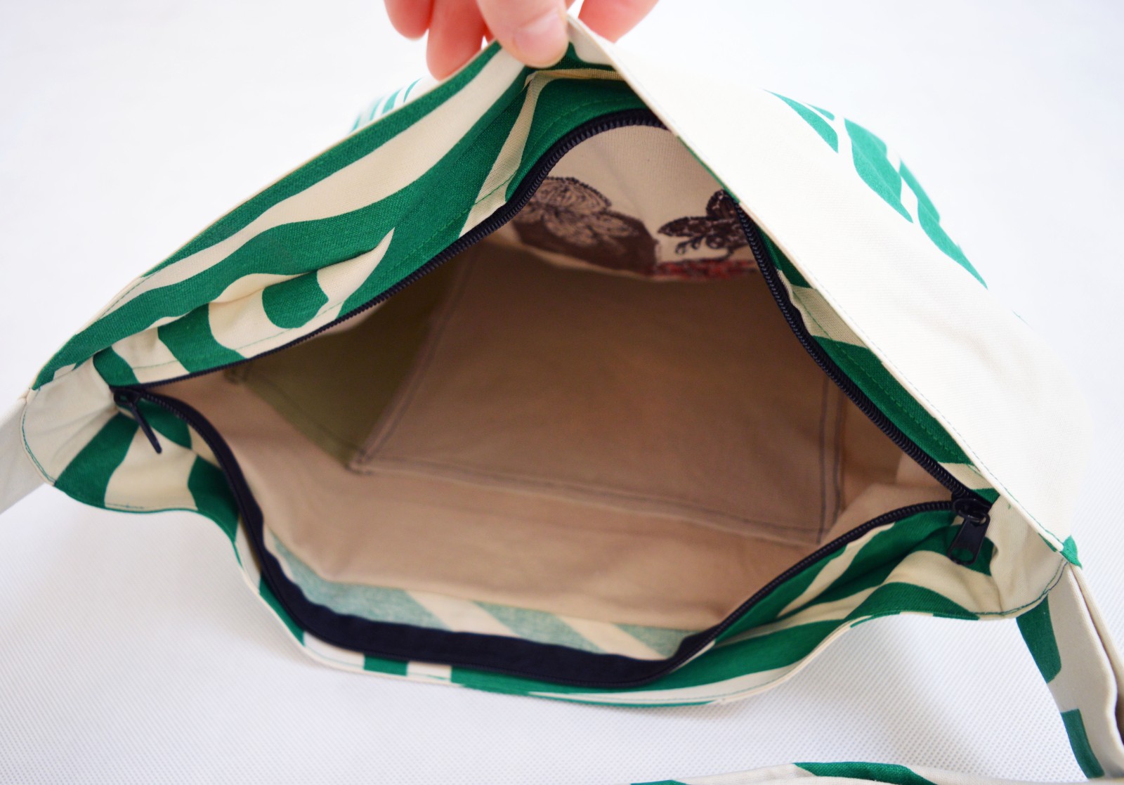 Koerierstas in 16 verschillende kleuren - 81119 Koerierstas in 16 verschillende kleuren