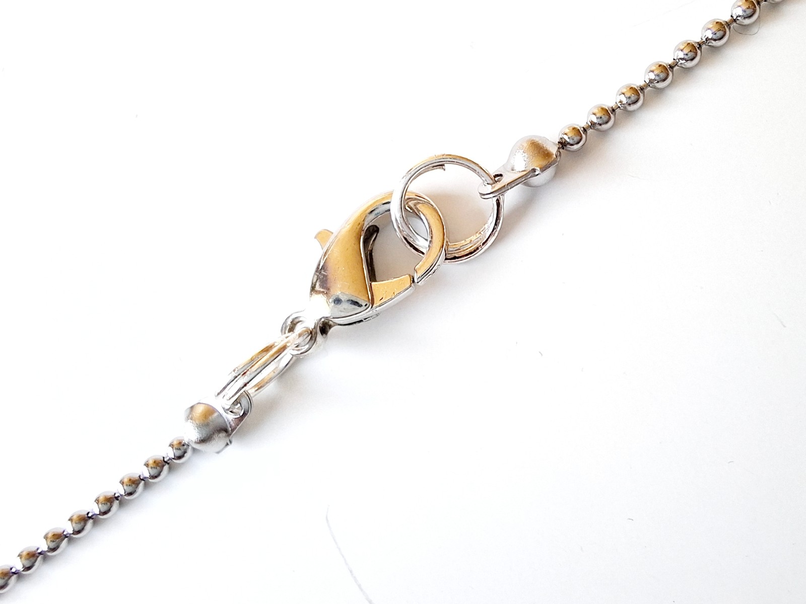 Ketting met papieren hanger, blauwe zeedistel, duurzaam sieraad