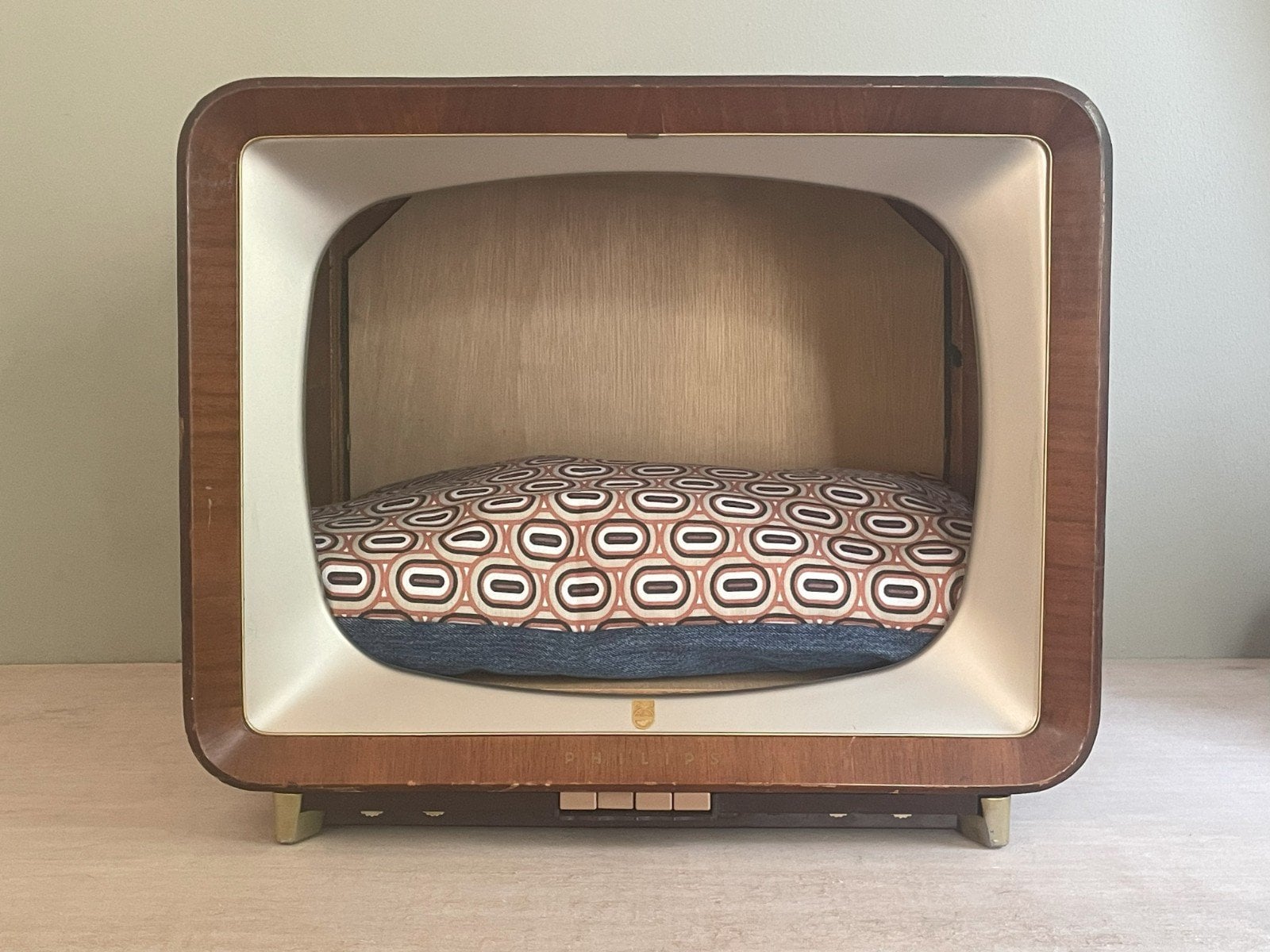 Retro kattenmand / hondenmand Philips TV bruin