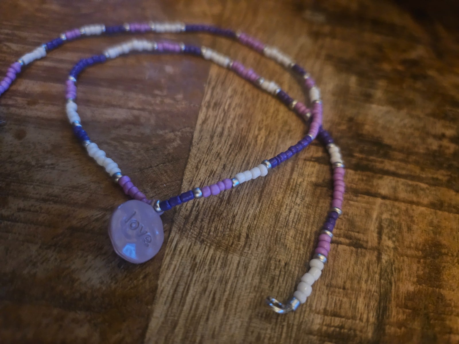 Gekleurde kralen ketting met bedel - 83063 Gekleurde kralen ketting met bedel