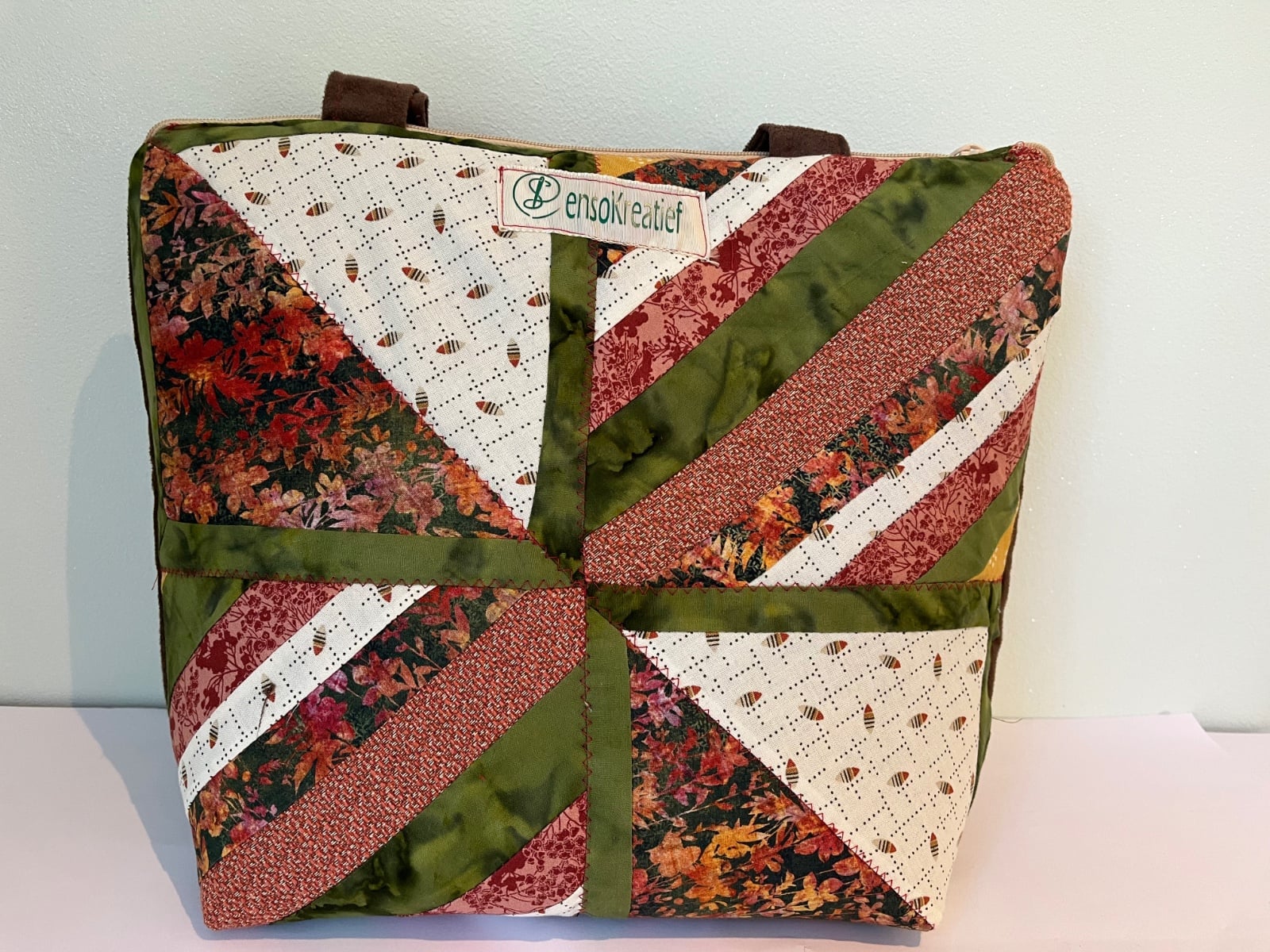 Handgemaakte tas, patroon van warme kleuren - 101278 Handgemaakte tas, patroon van warme kleuren