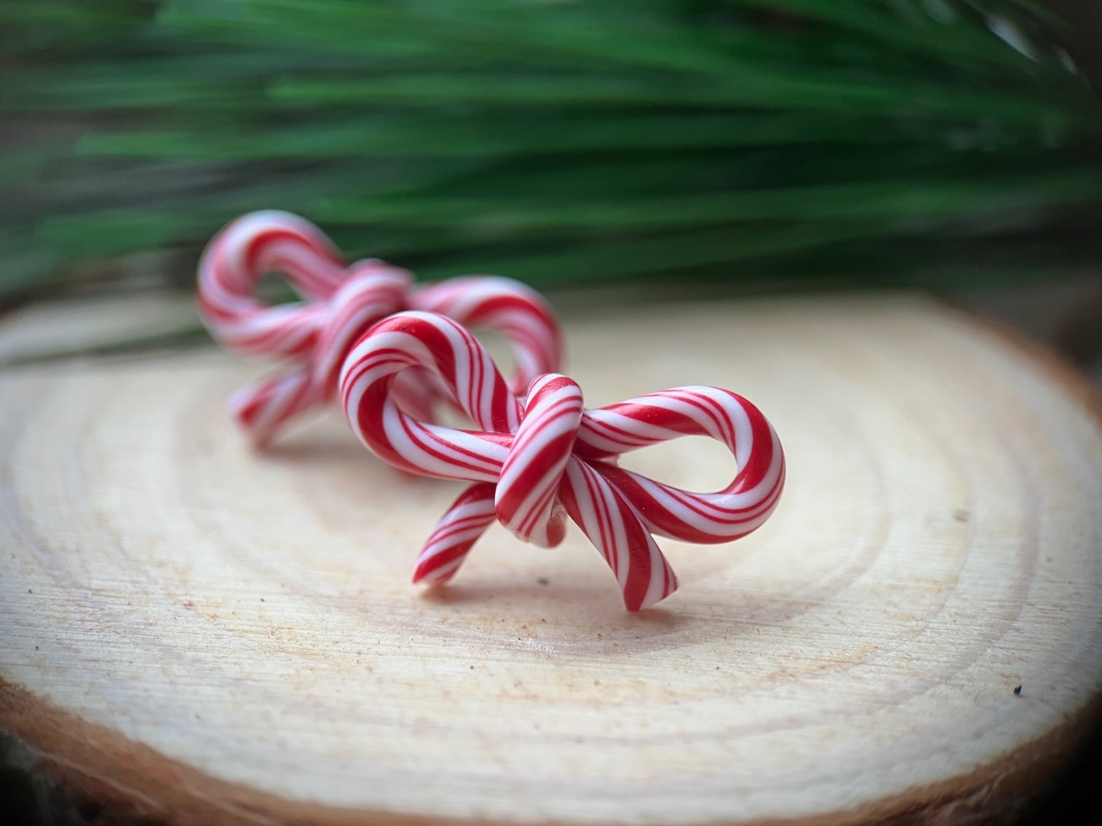 Zuurstok strik oorbellen