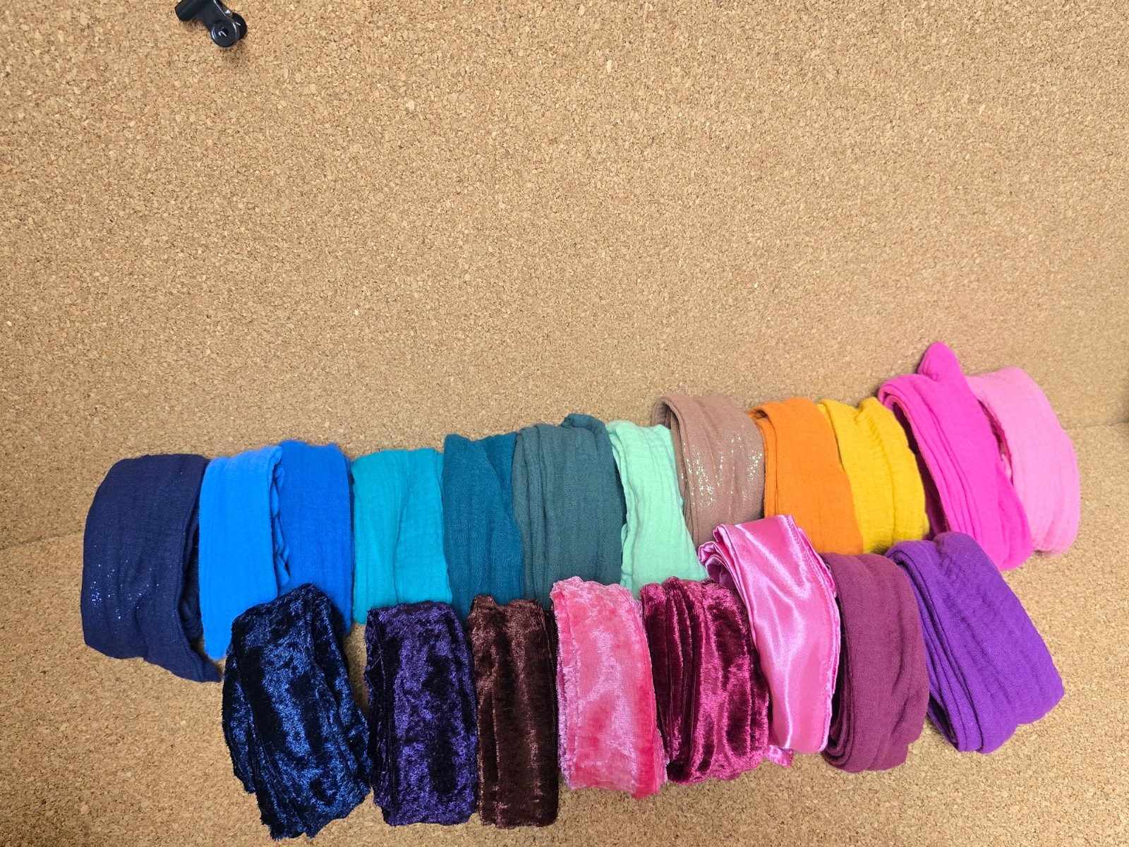 Haarband met draad | velours | handgemaakt | vormbaar | meerdere draagwijzen