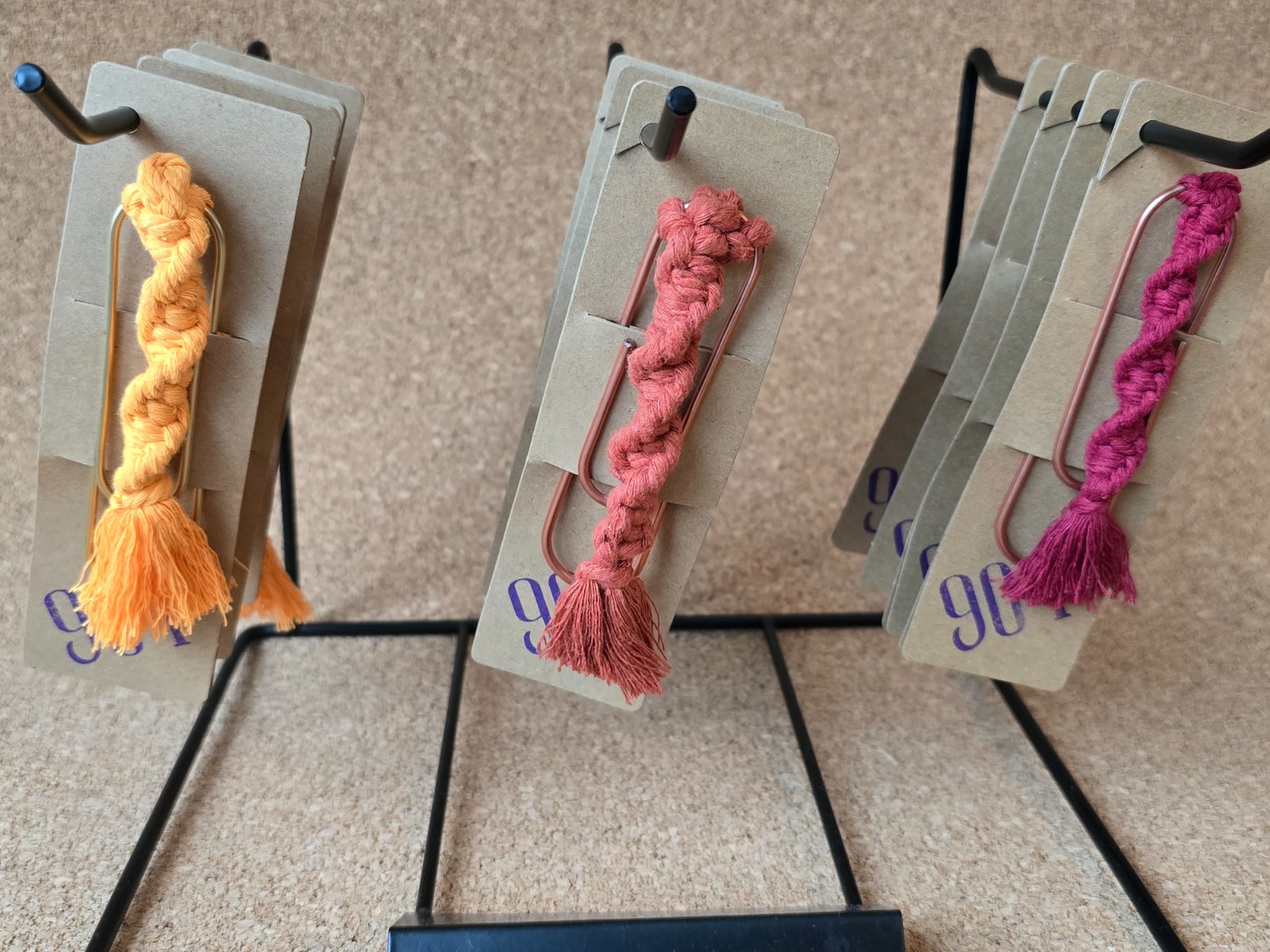 Macramé boekenlegger handgemaakt | kleurrijke bladwijzer | cadeau vo… - 116979 Macramé boekenlegger handgemaakt | kleurrijke bladwijzer | cadeau voor lezers